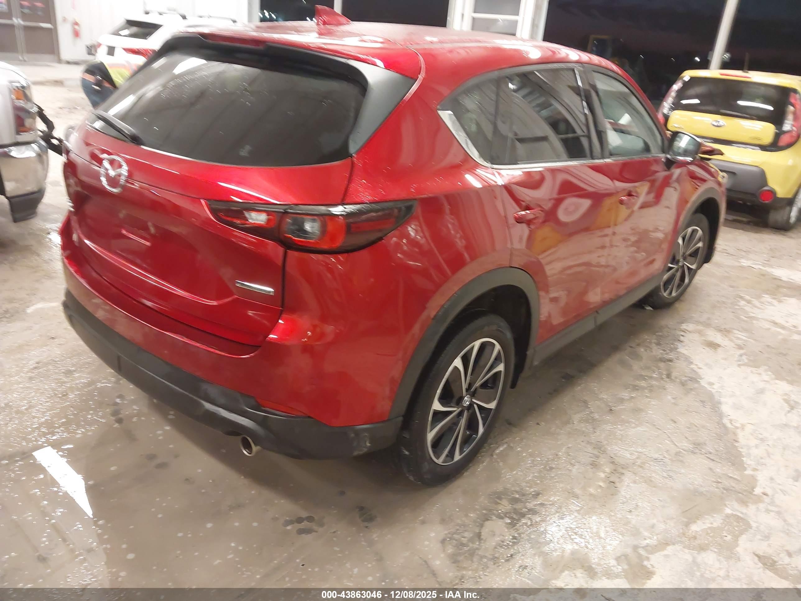 MAZDA CX-5 image 4