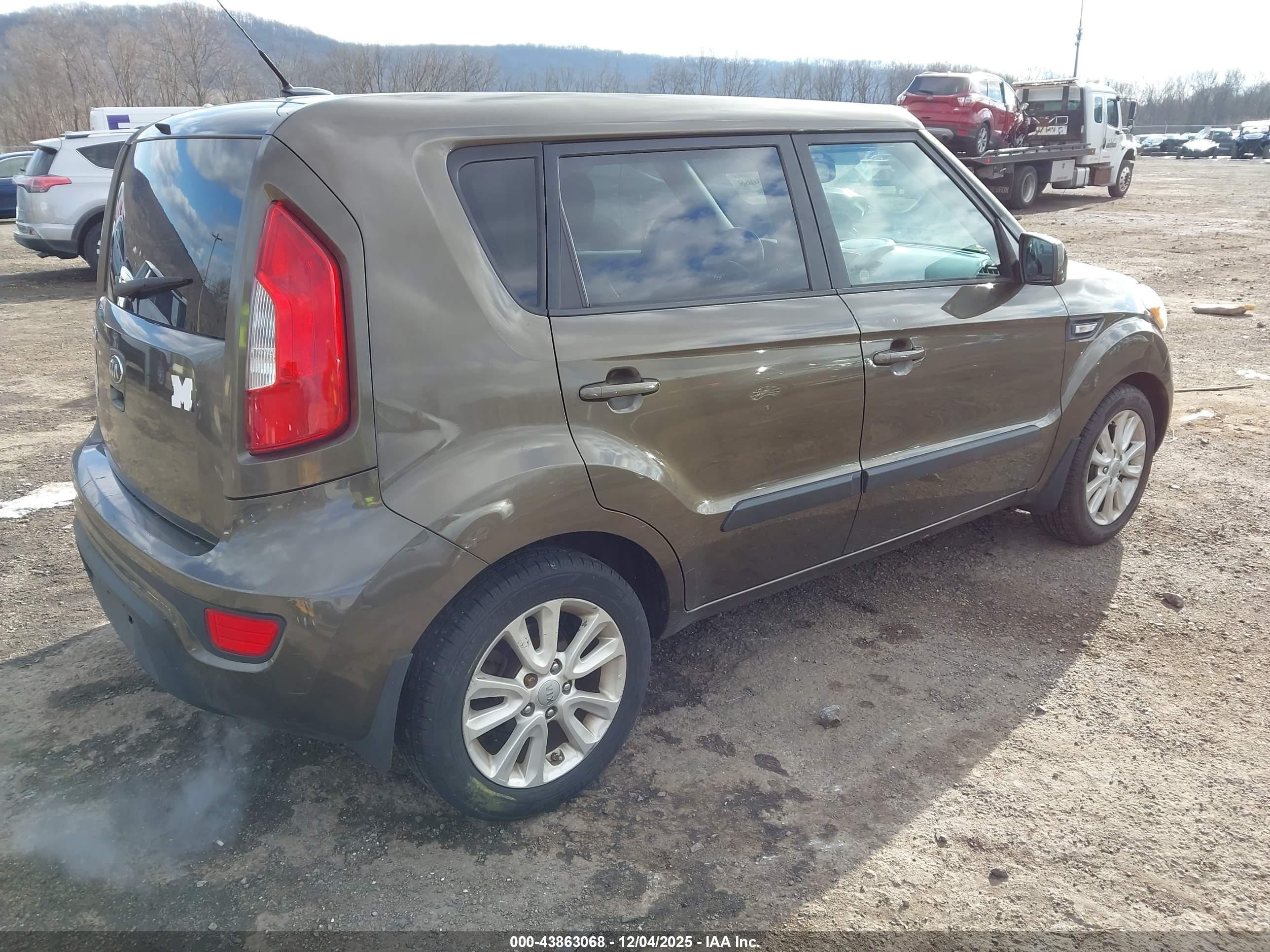 KIA SOUL image 4
