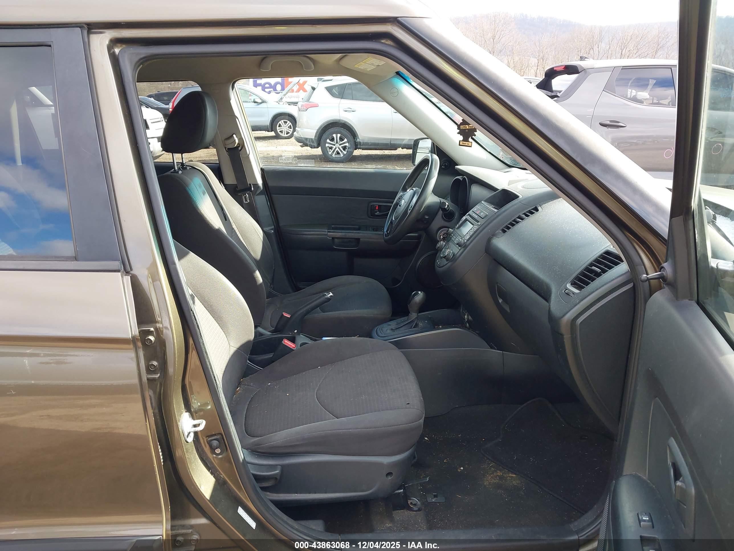KIA SOUL image 5