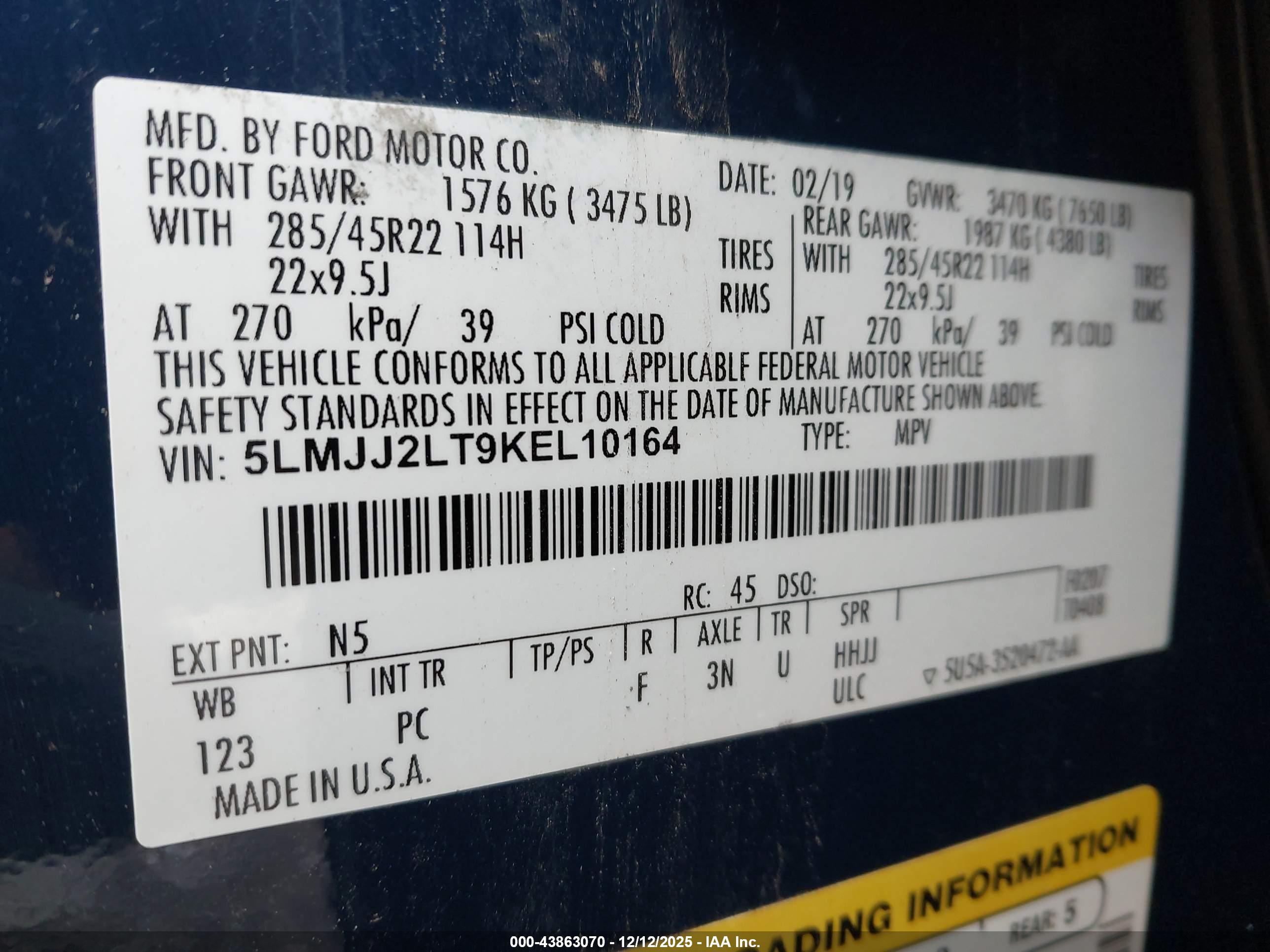 LINCOLN NAVIGATOR image 9
