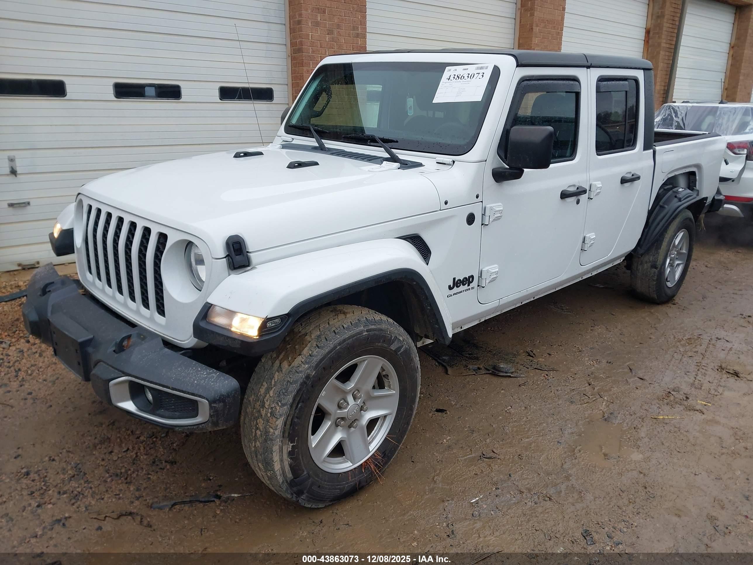 JEEP GLADIATOR image 2
