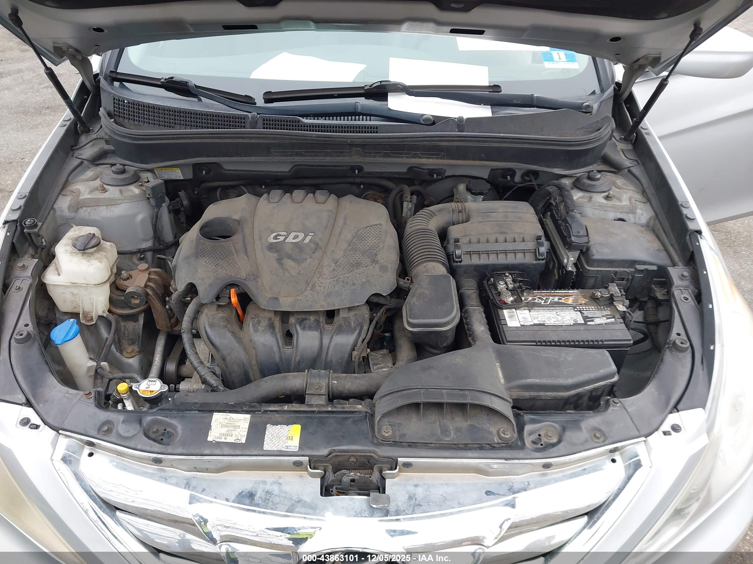HYUNDAI SONATA image 10