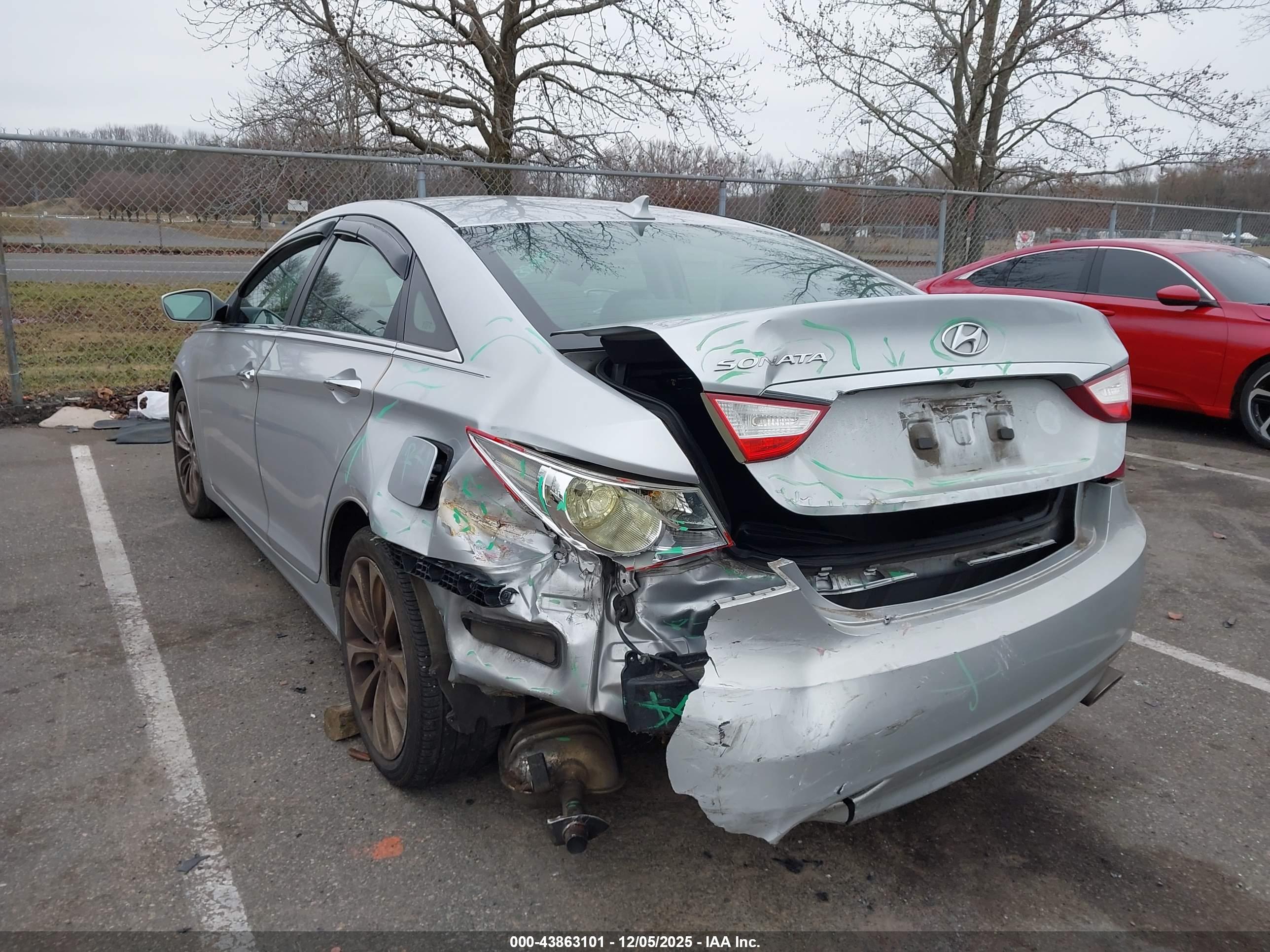 HYUNDAI SONATA image 3