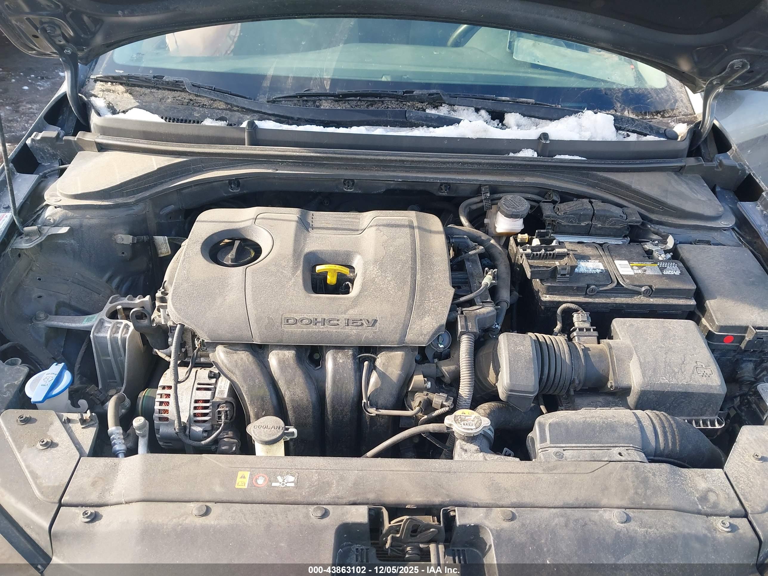 HYUNDAI ELANTRA image 10