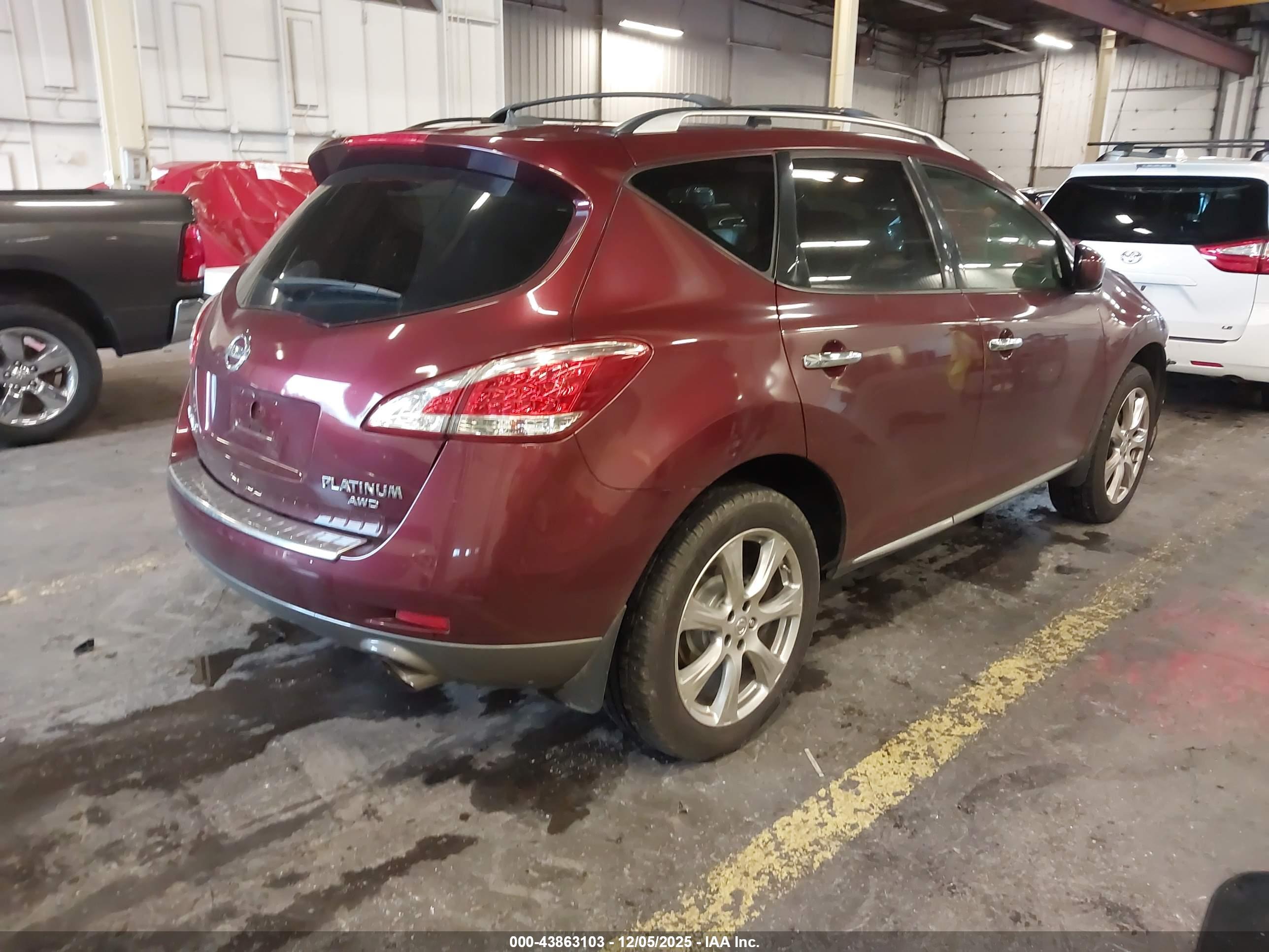NISSAN MURANO image 4