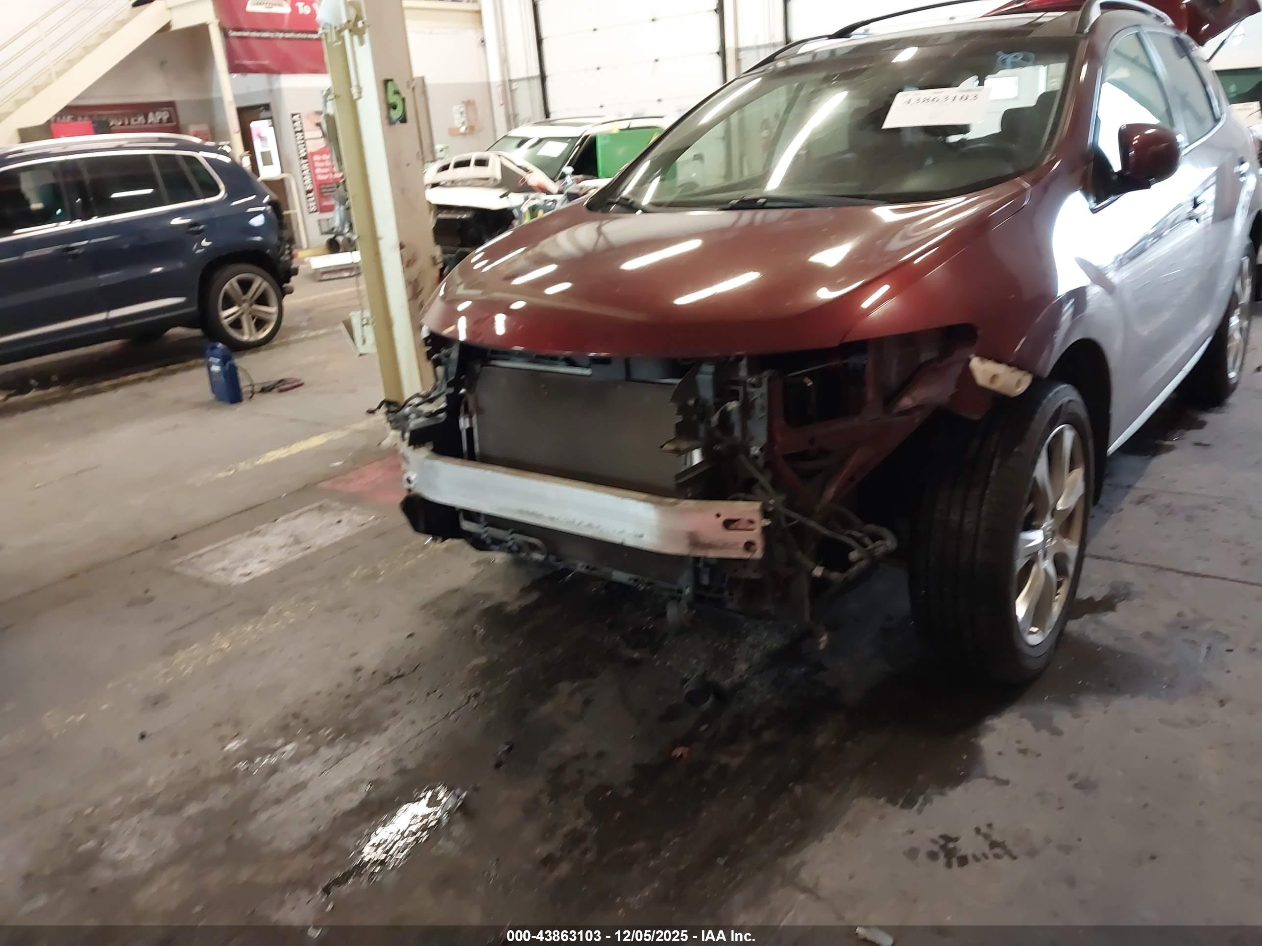 NISSAN MURANO image 6