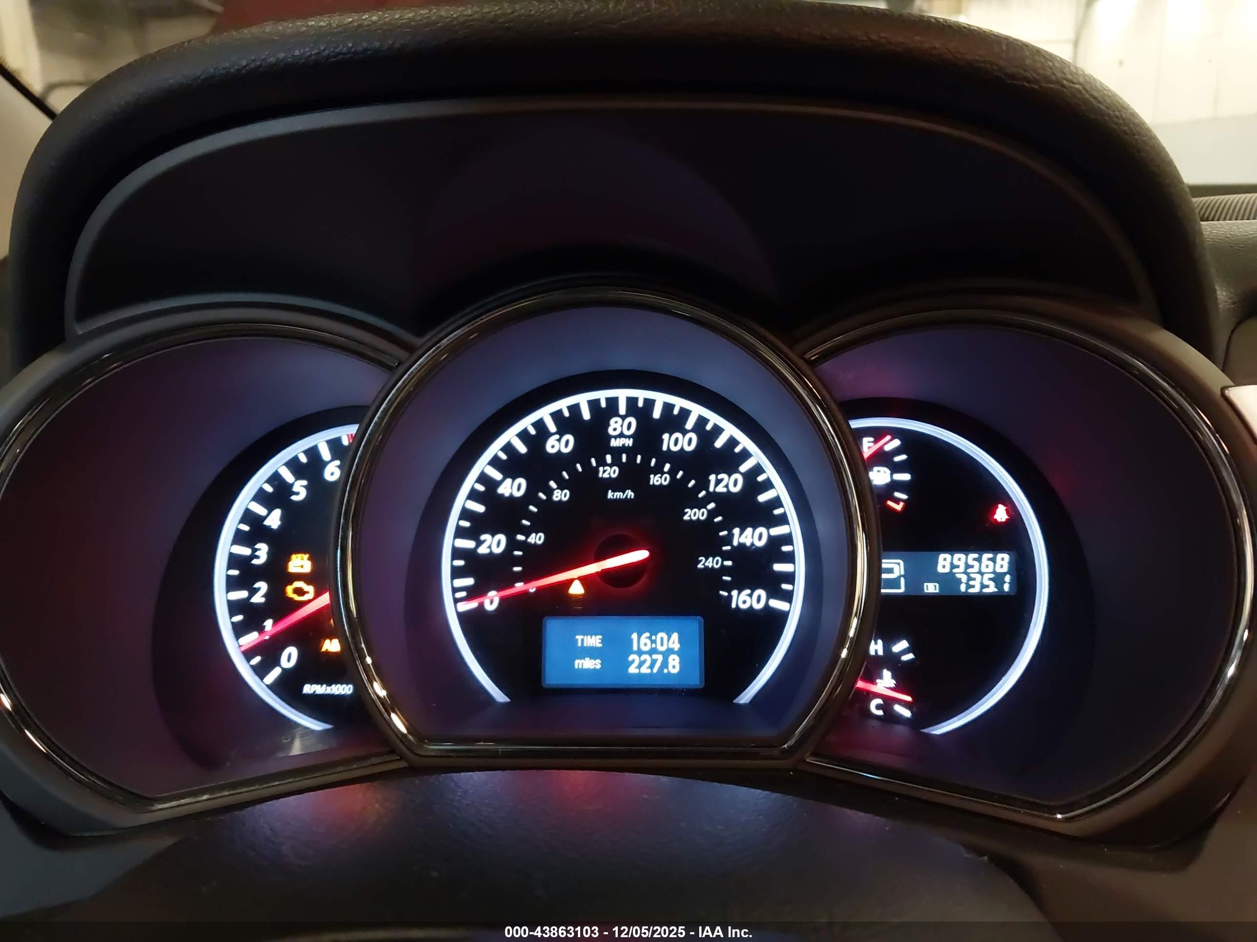 NISSAN MURANO image 7