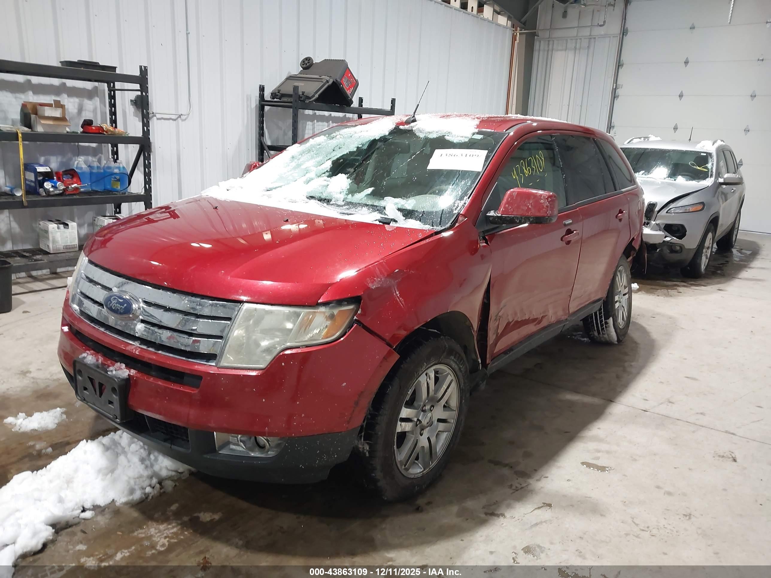 FORD EDGE image 2