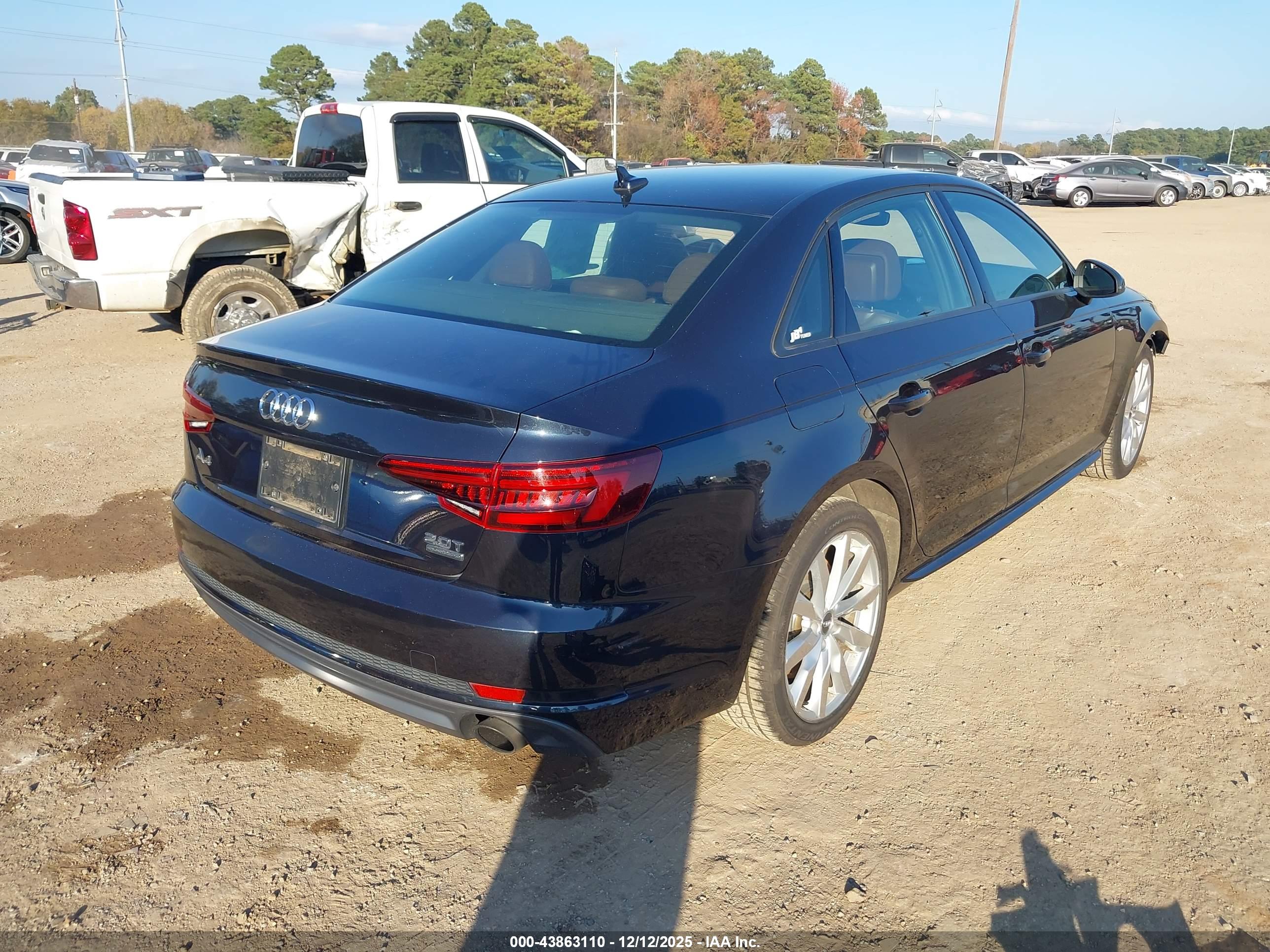 AUDI A4 image 4