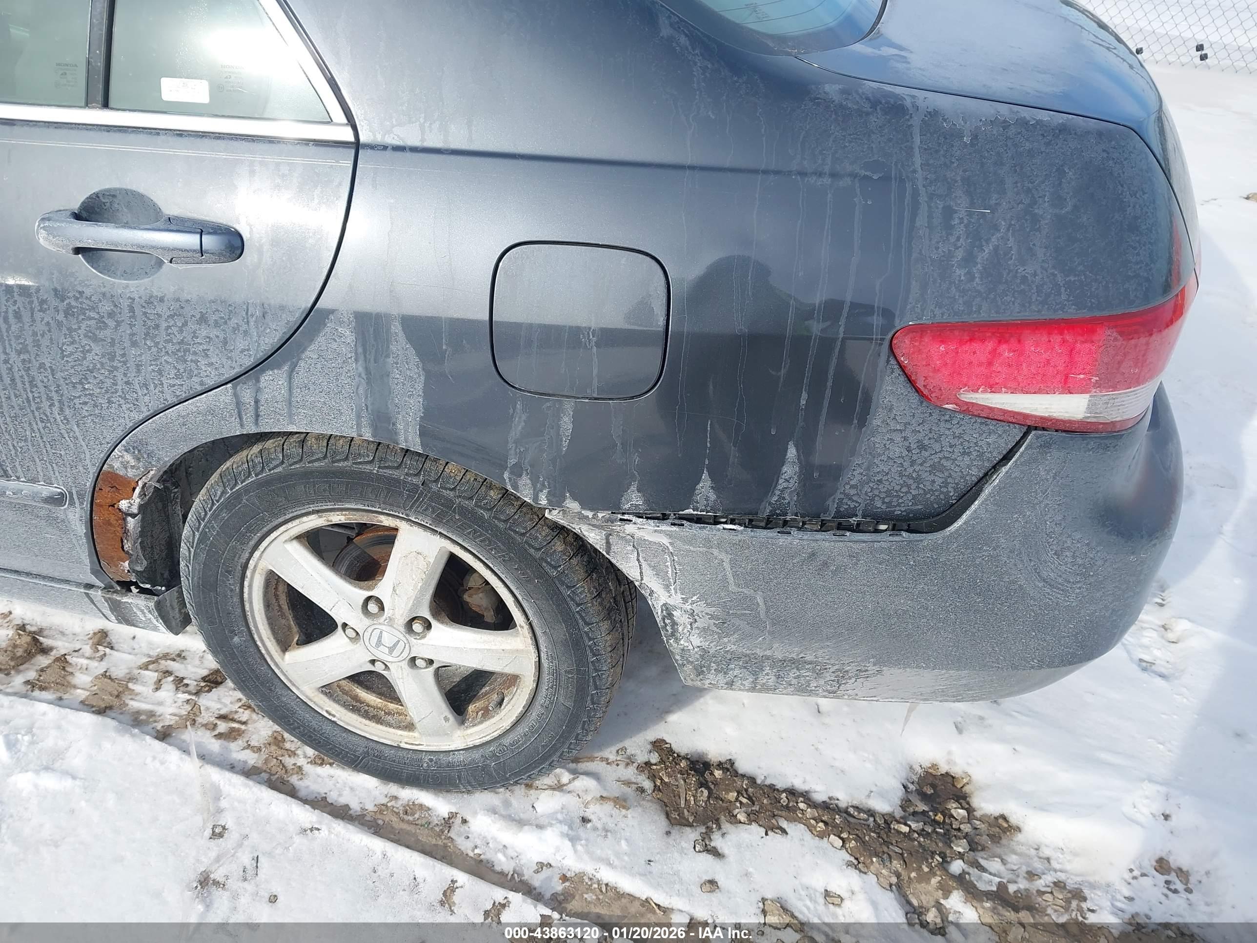 HONDA ACCORD image 6