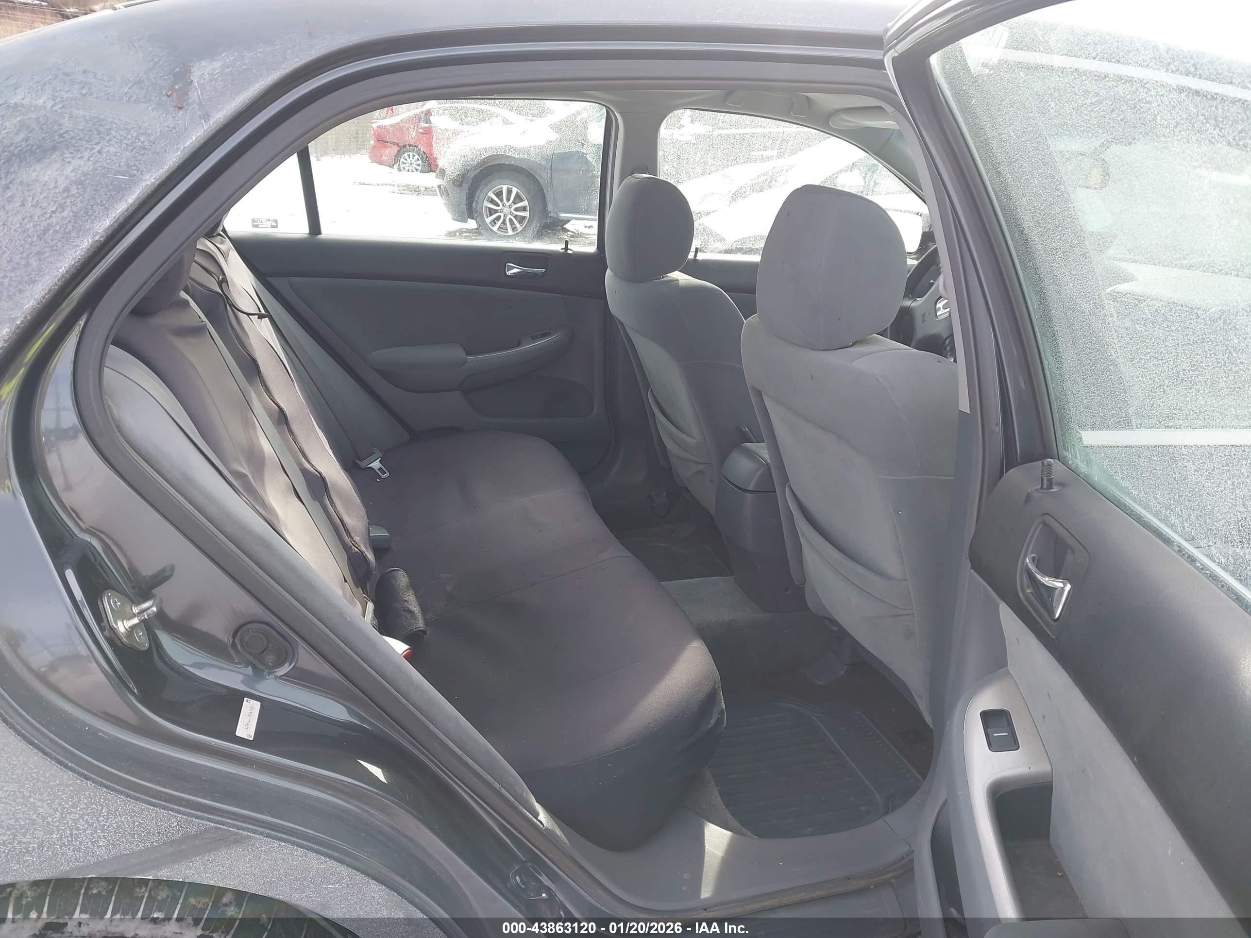 HONDA ACCORD image 8