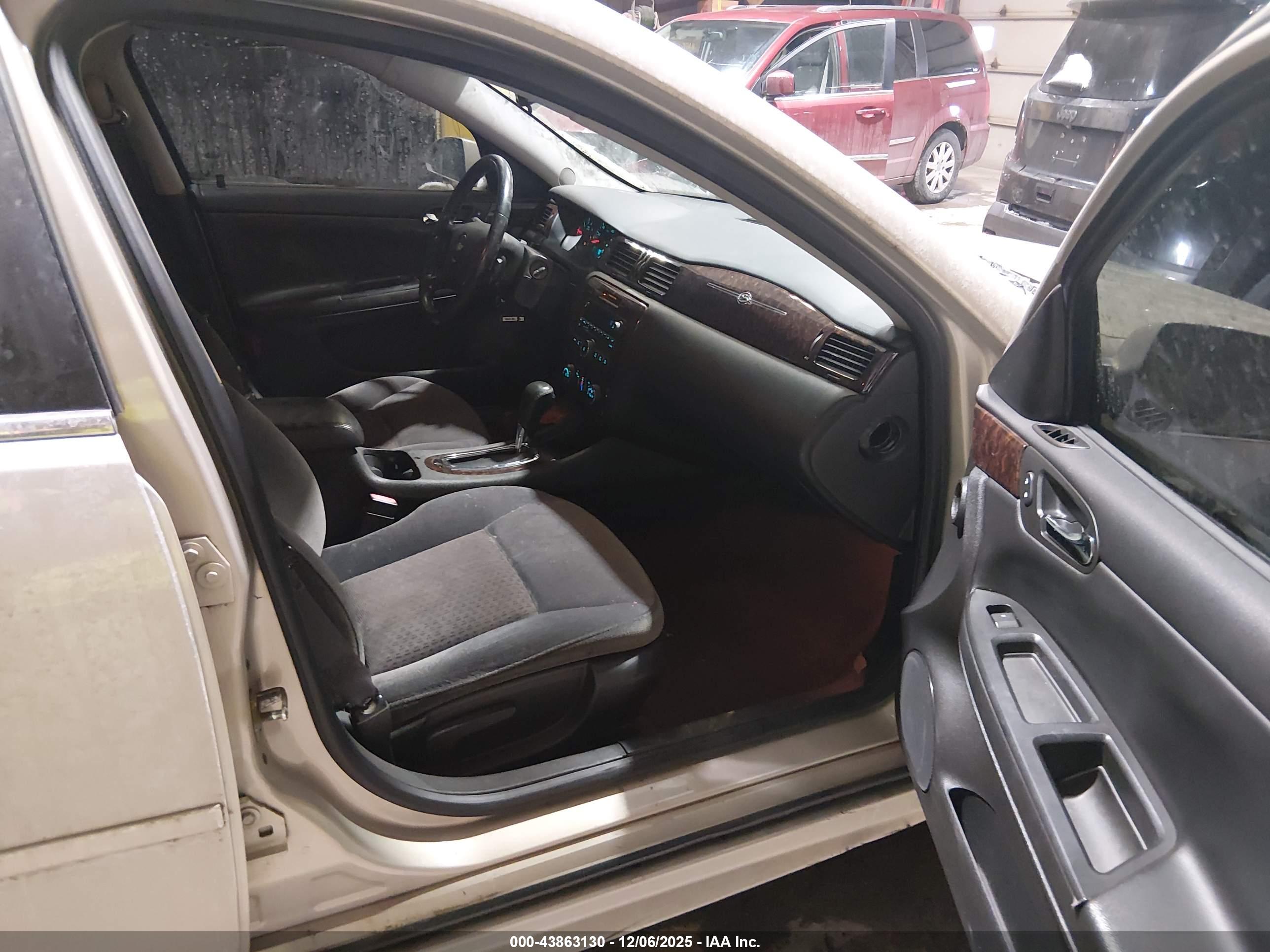 CHEVROLET IMPALA image 5