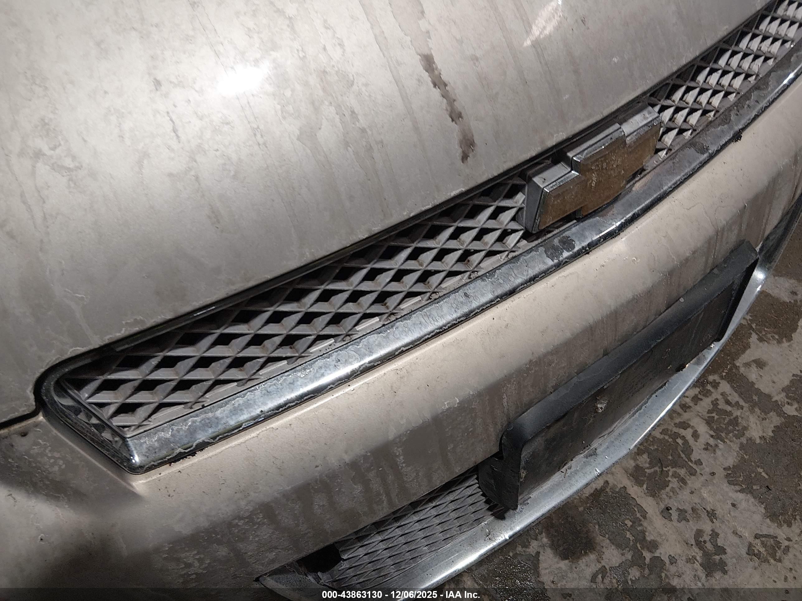 CHEVROLET IMPALA image 6