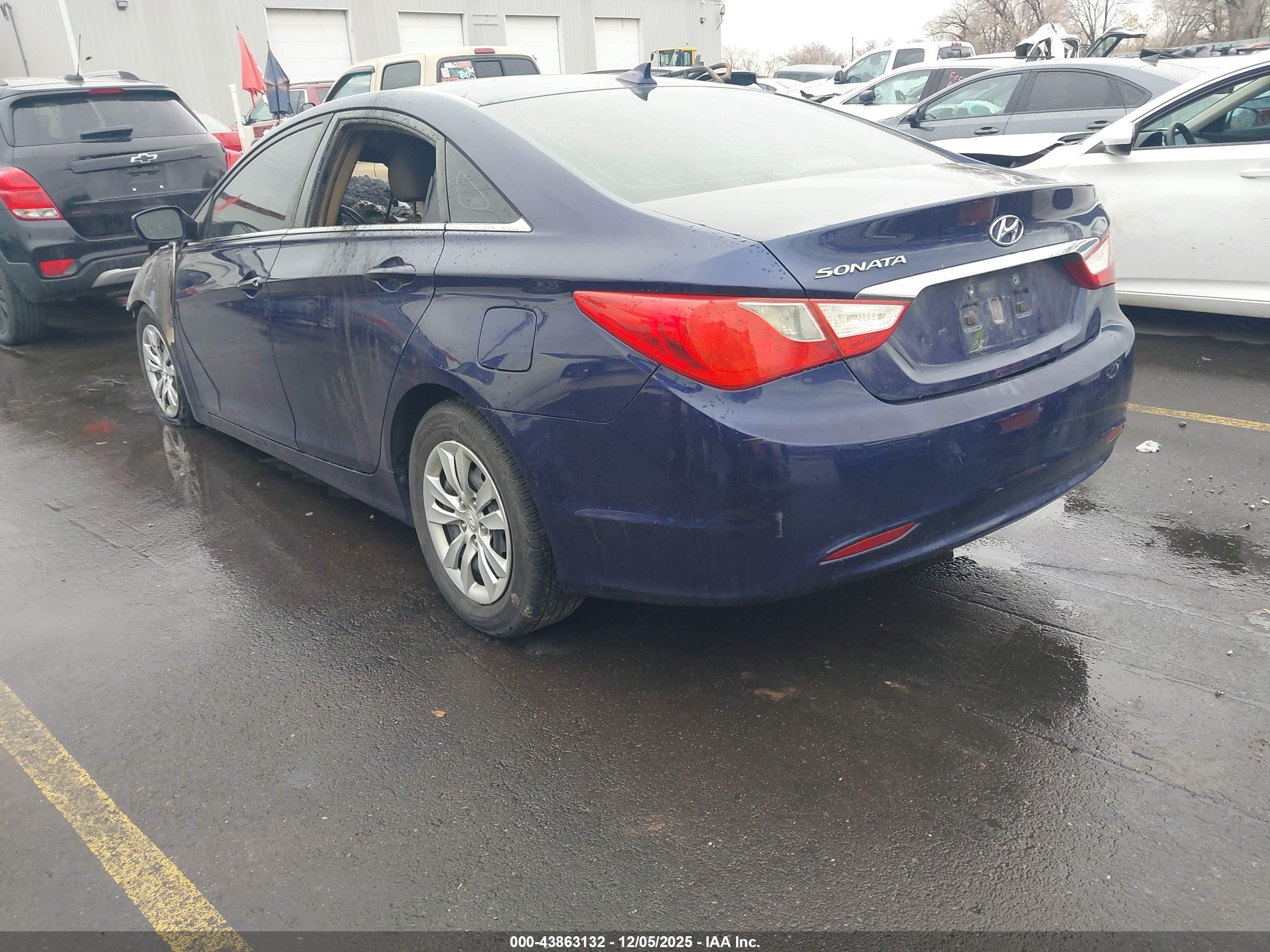 HYUNDAI SONATA image 3