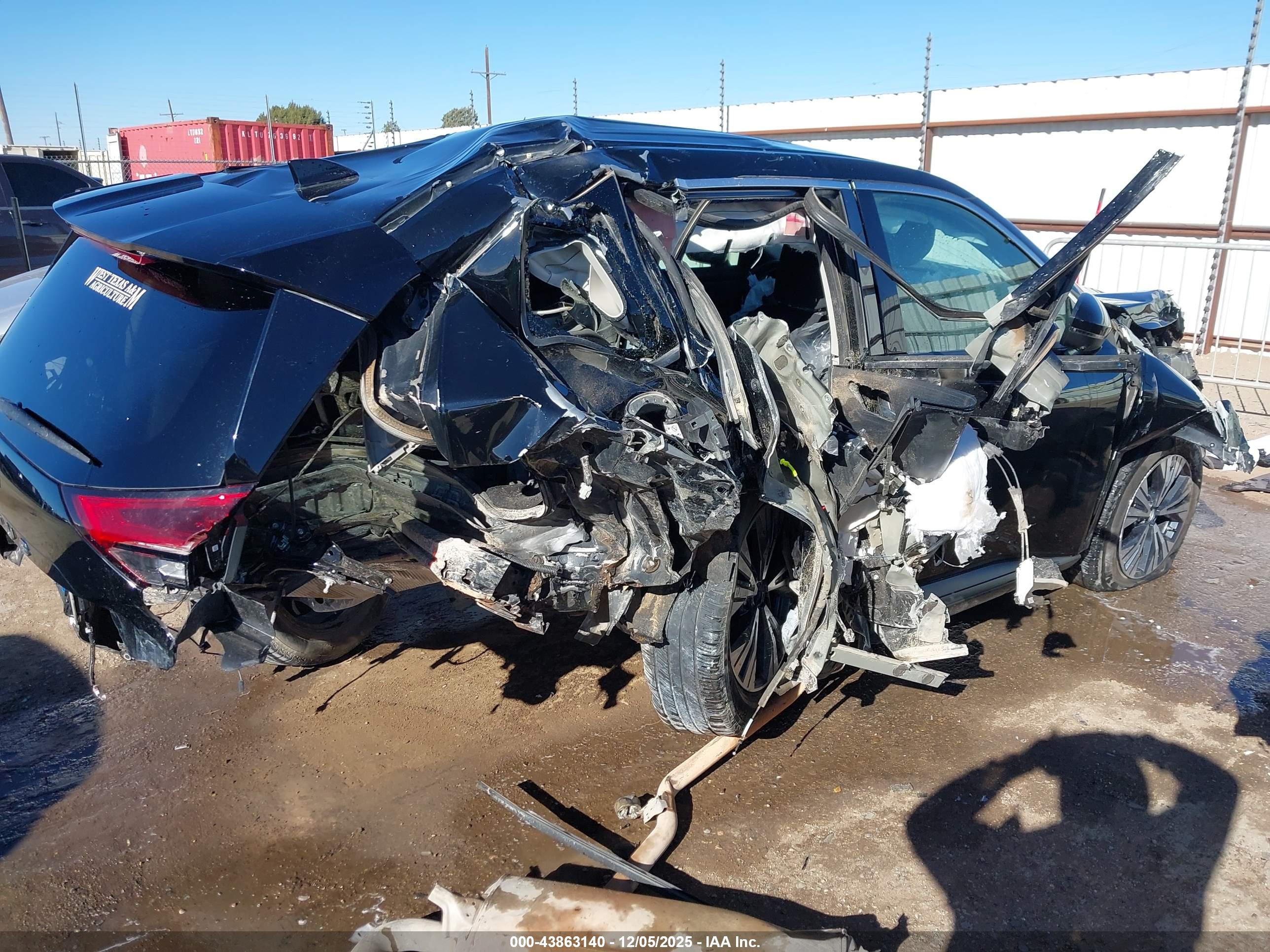 NISSAN ROGUE image 6