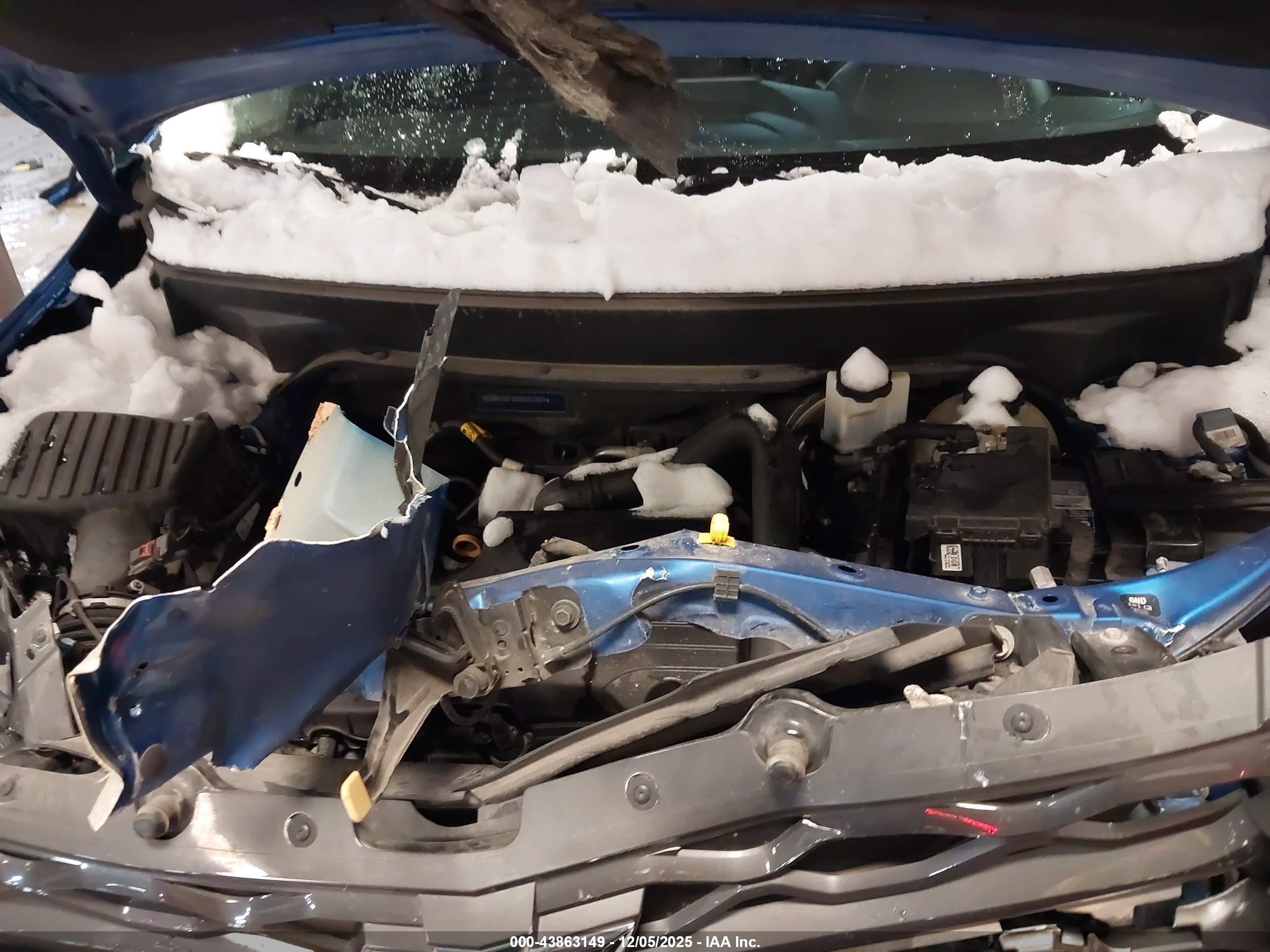 CHEVROLET EQUINOX image 10