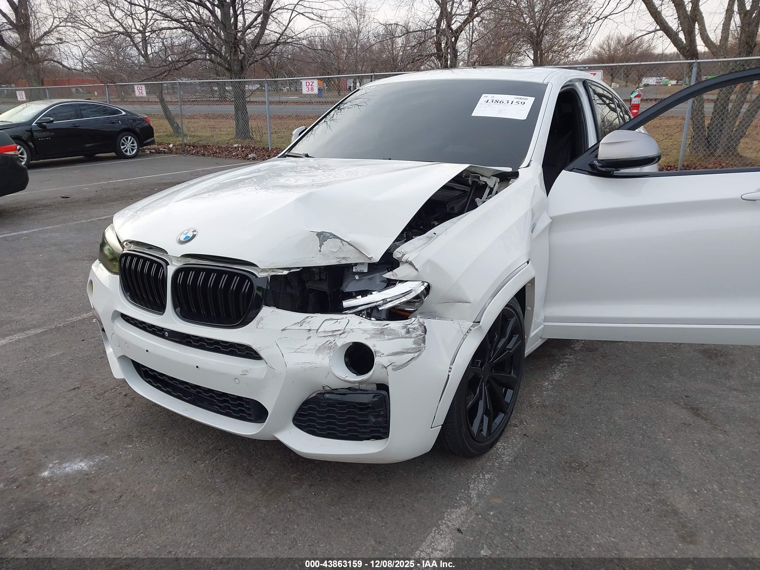 BMW X4 image 6