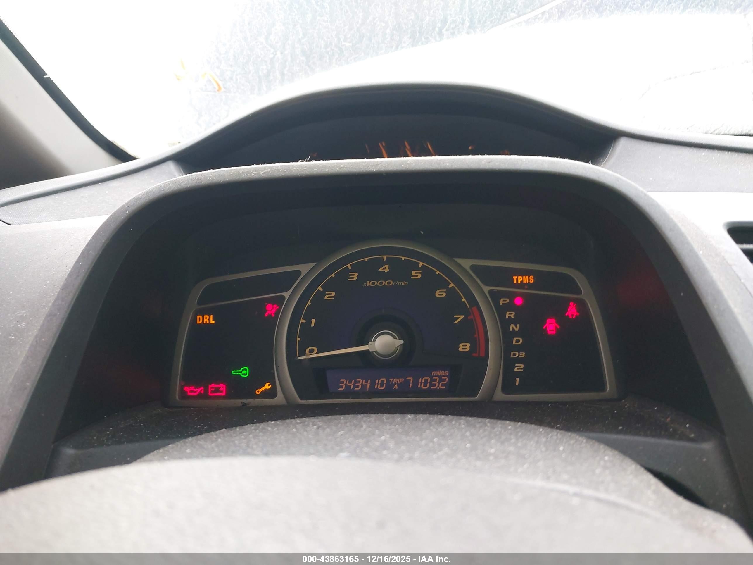 HONDA CIVIC image 7