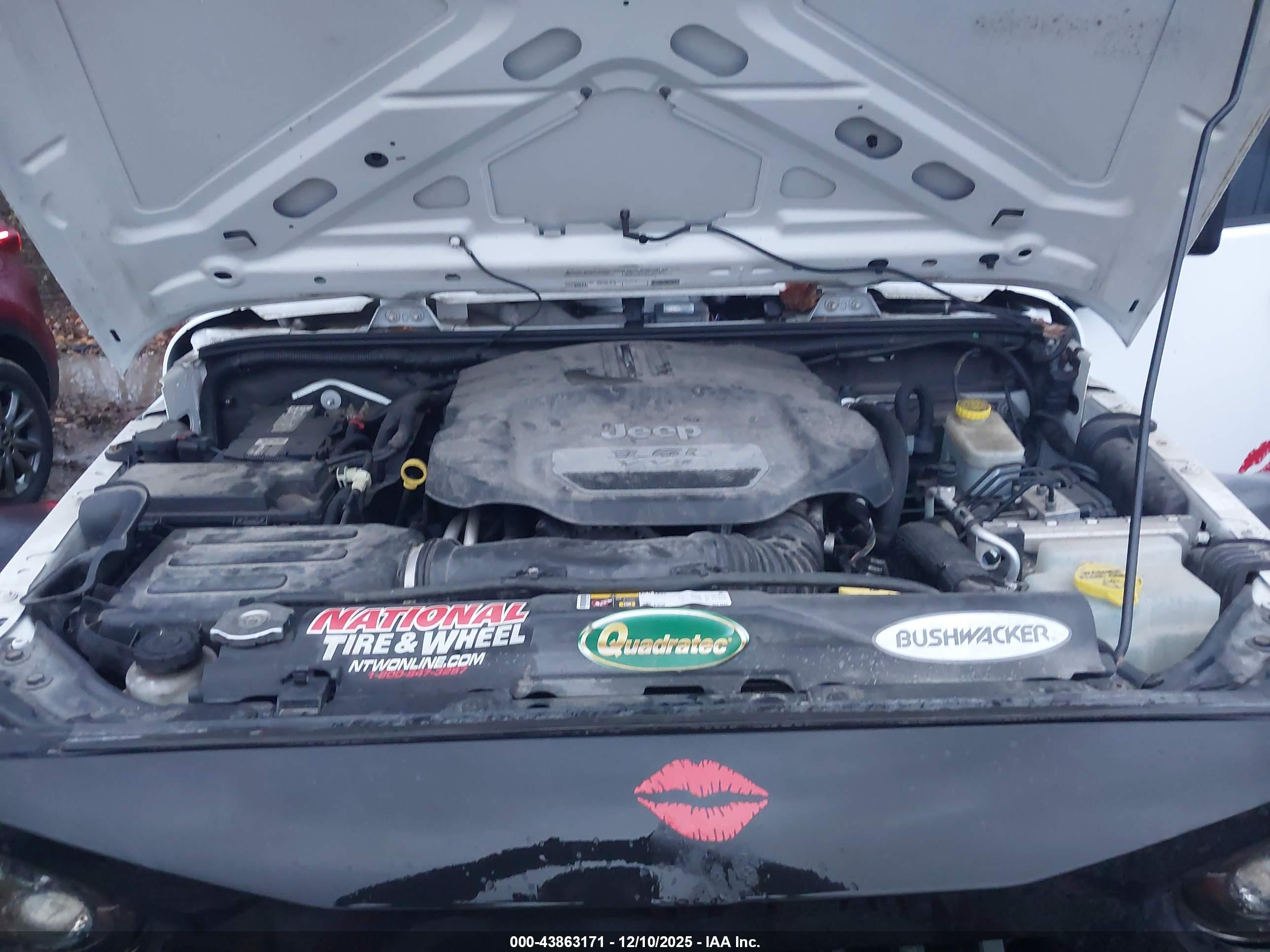 JEEP WRANGLER image 10