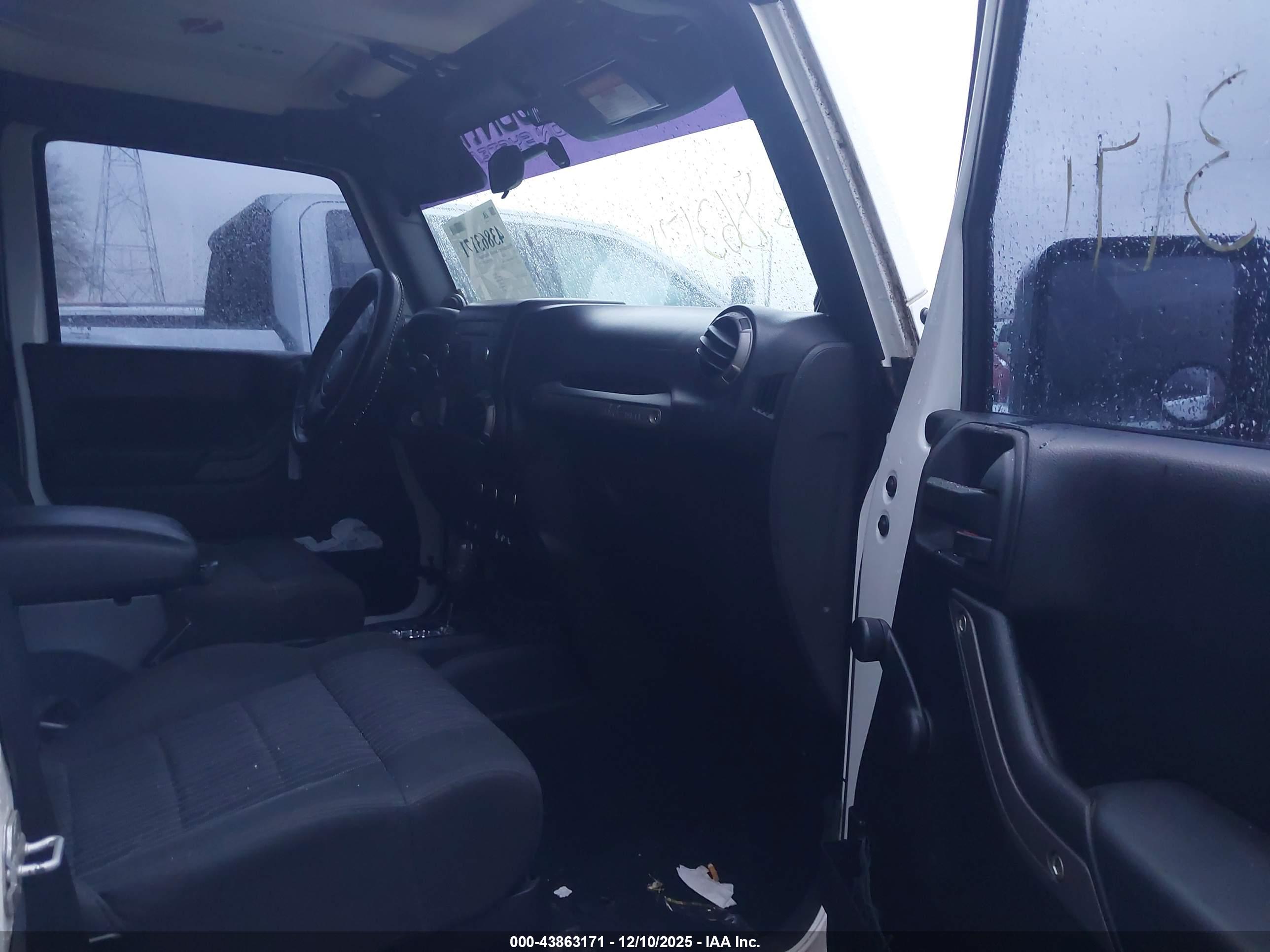JEEP WRANGLER image 5