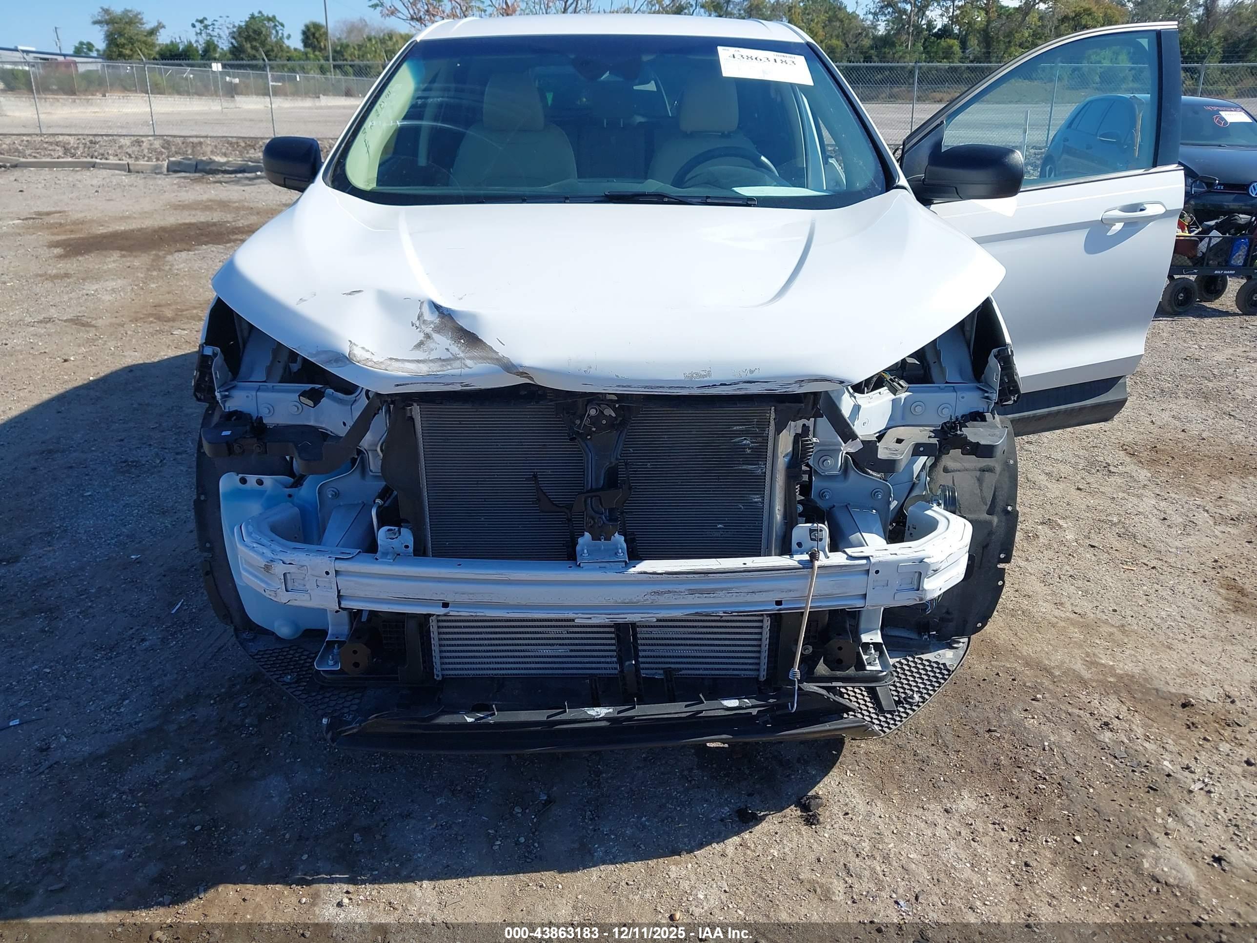 FORD EDGE image 6