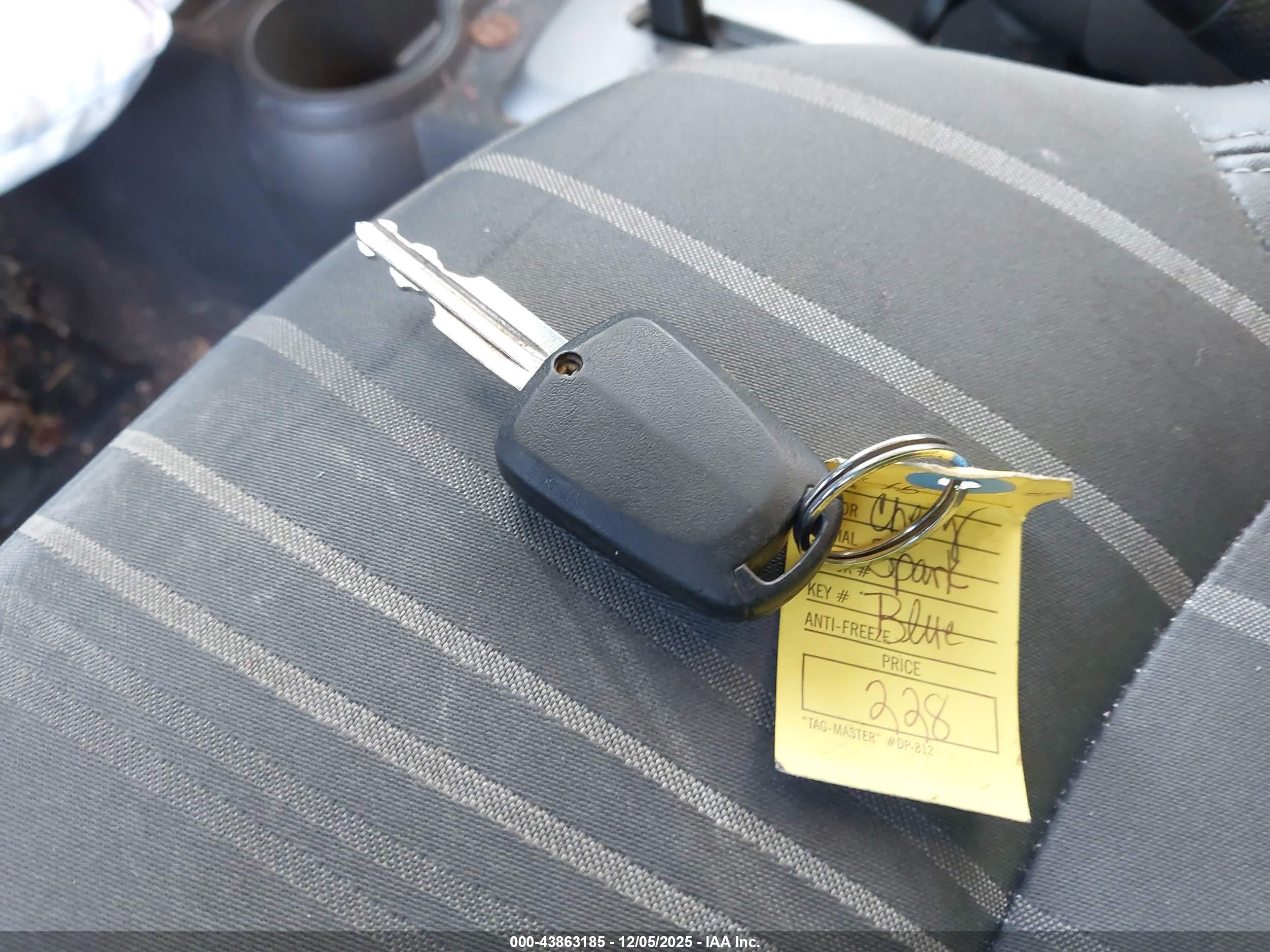 CHEVROLET SPARK image 11