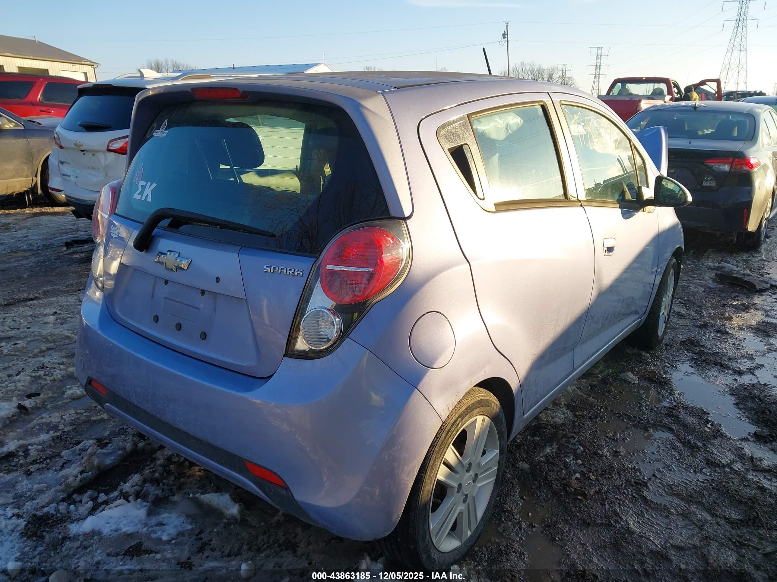 CHEVROLET SPARK image 4