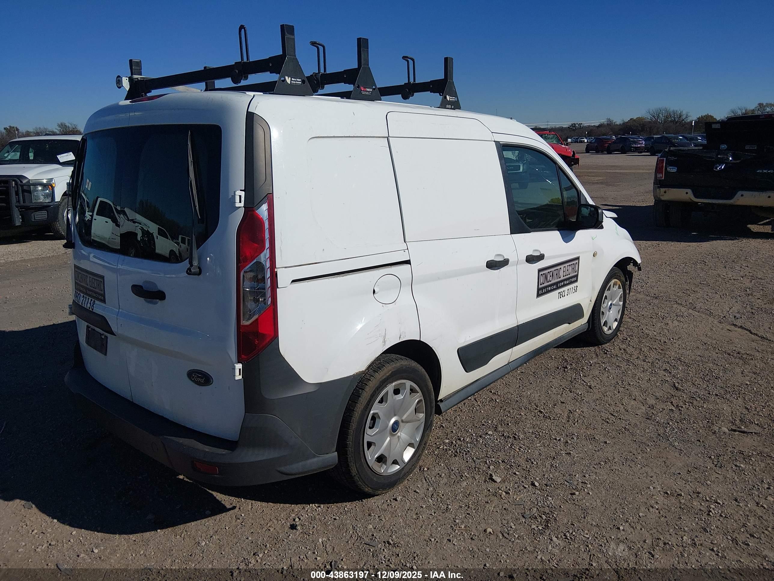 FORD TRANSIT image 4