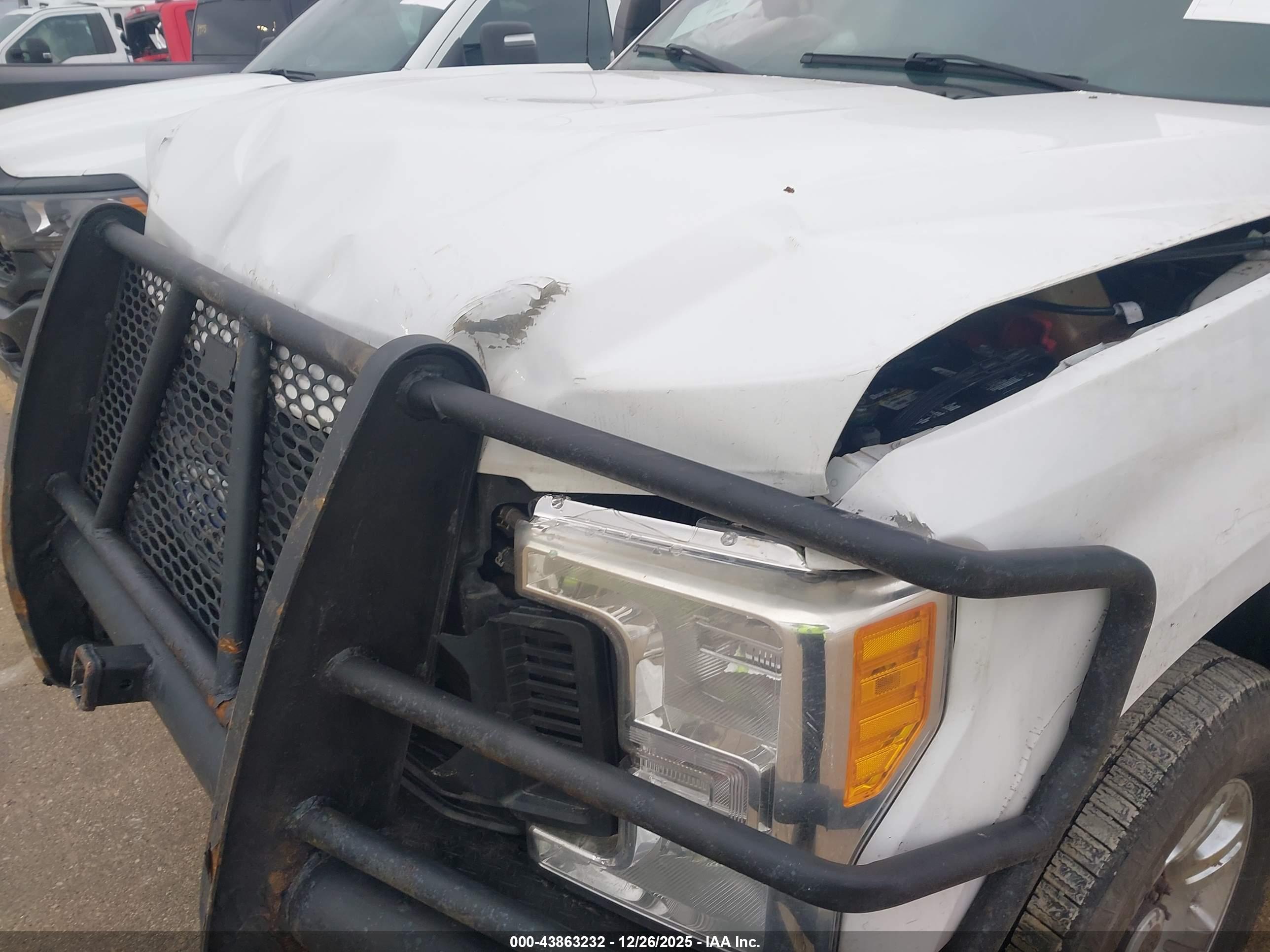 FORD F-350 image 10