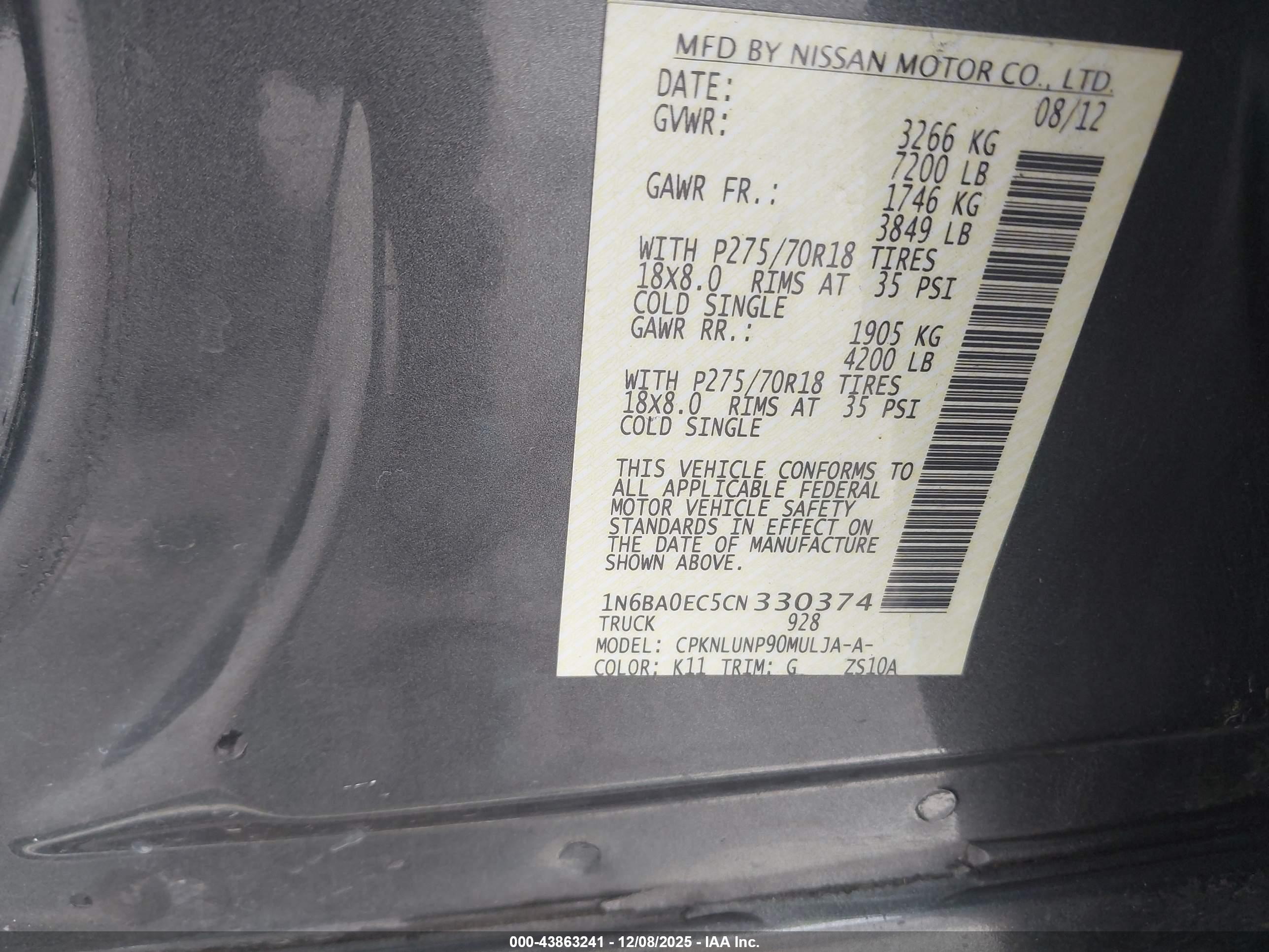 NISSAN TITAN image 9