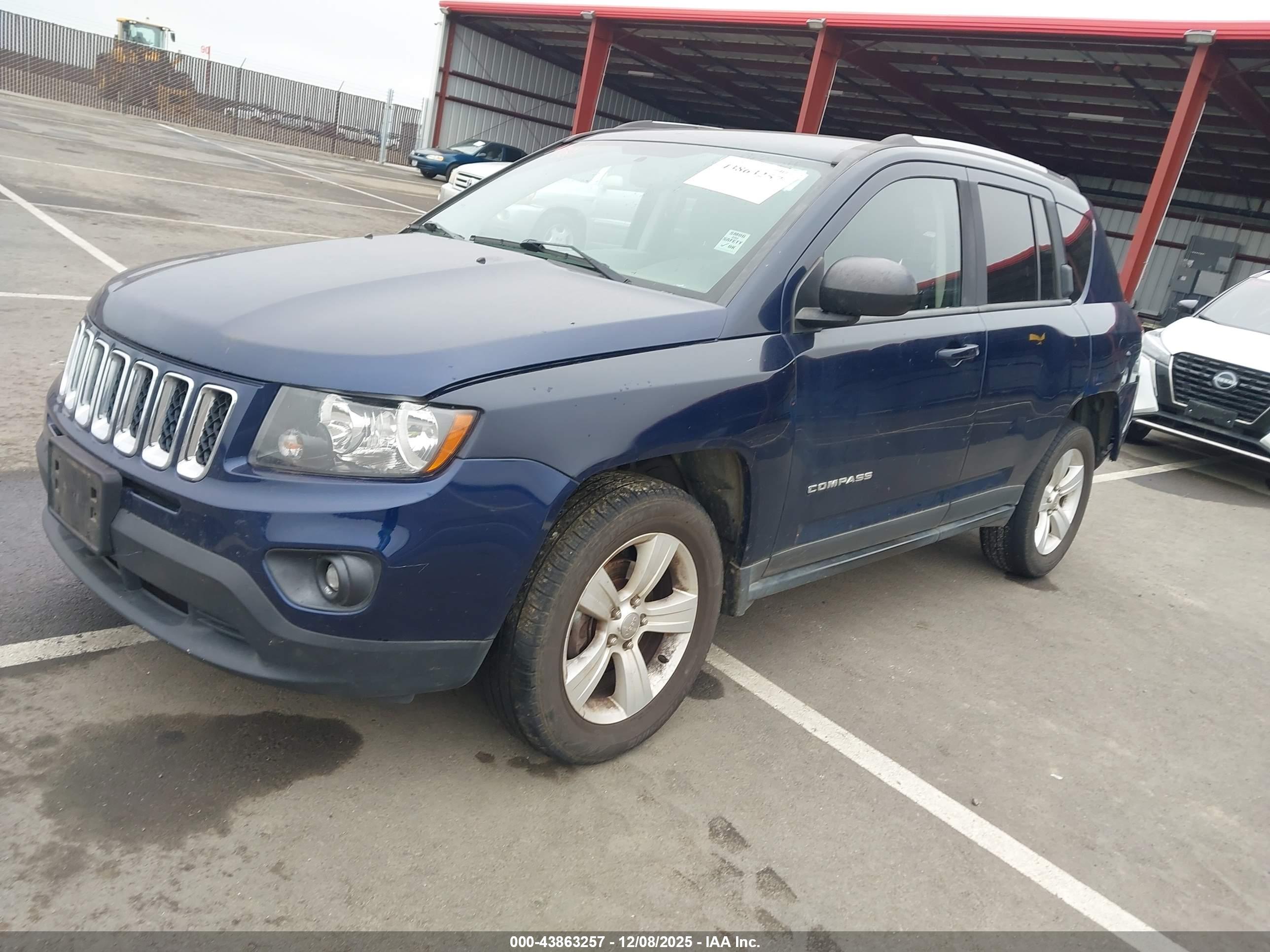 JEEP COMPASS image 2