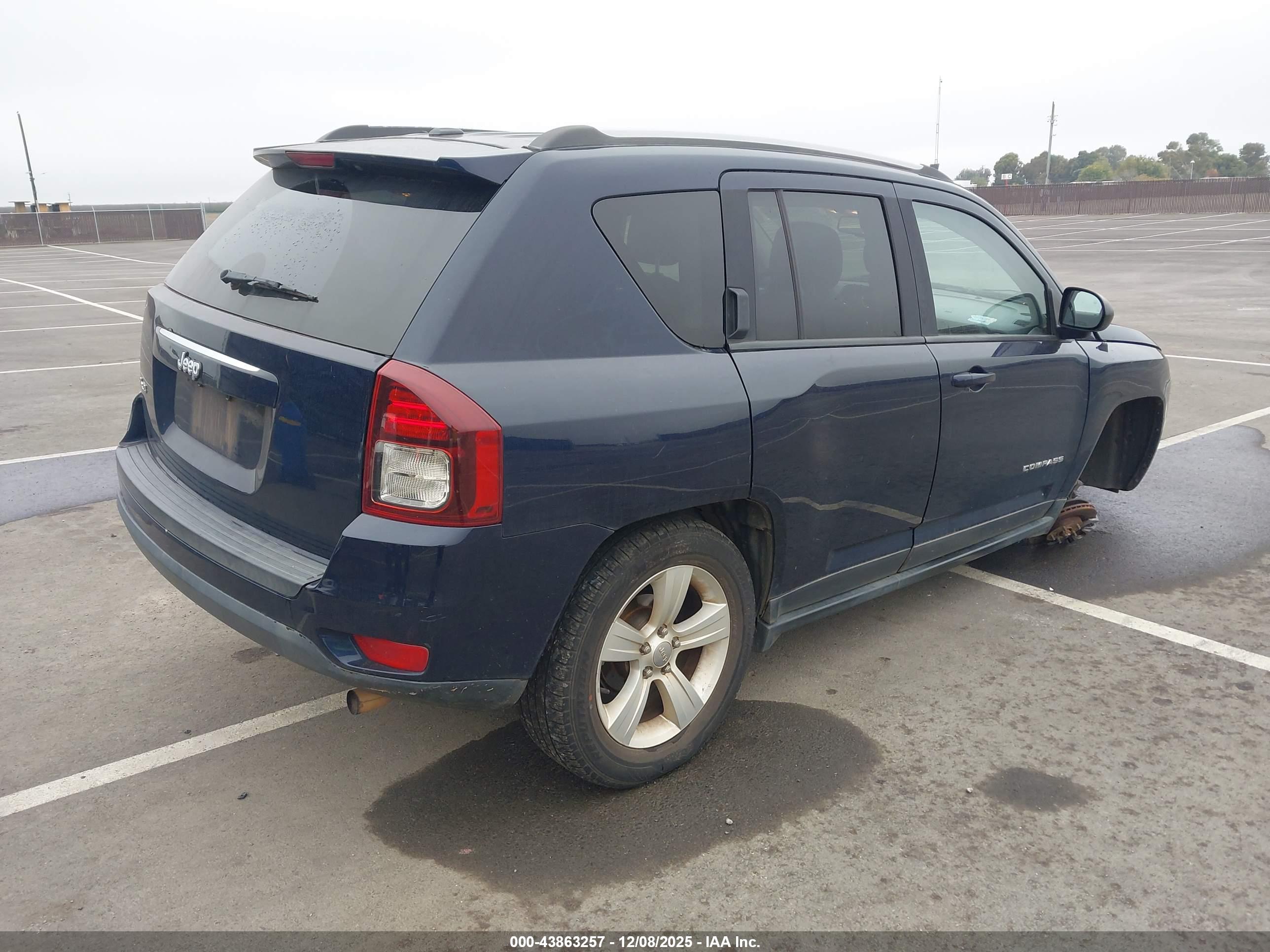 JEEP COMPASS image 4