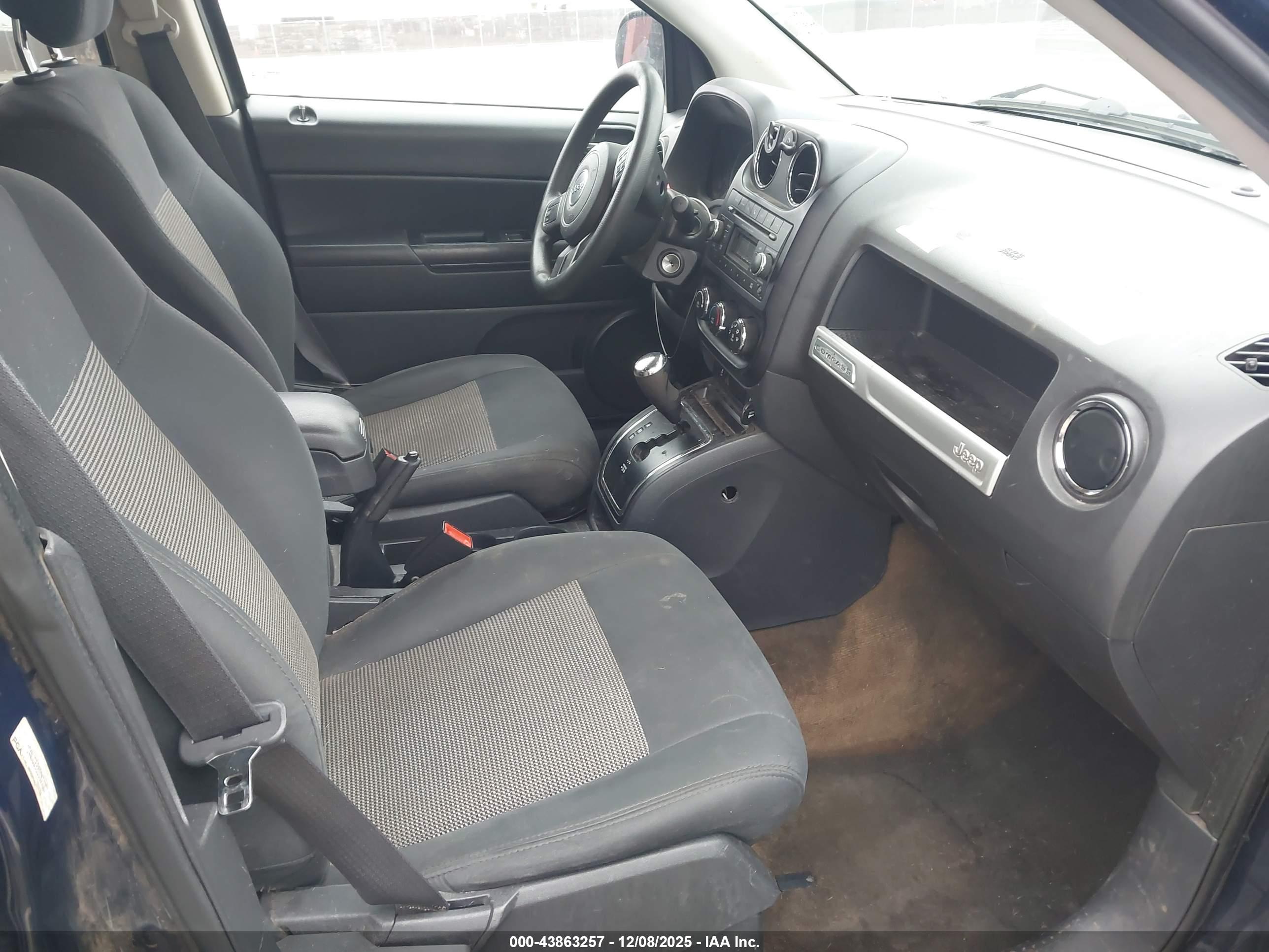 JEEP COMPASS image 5