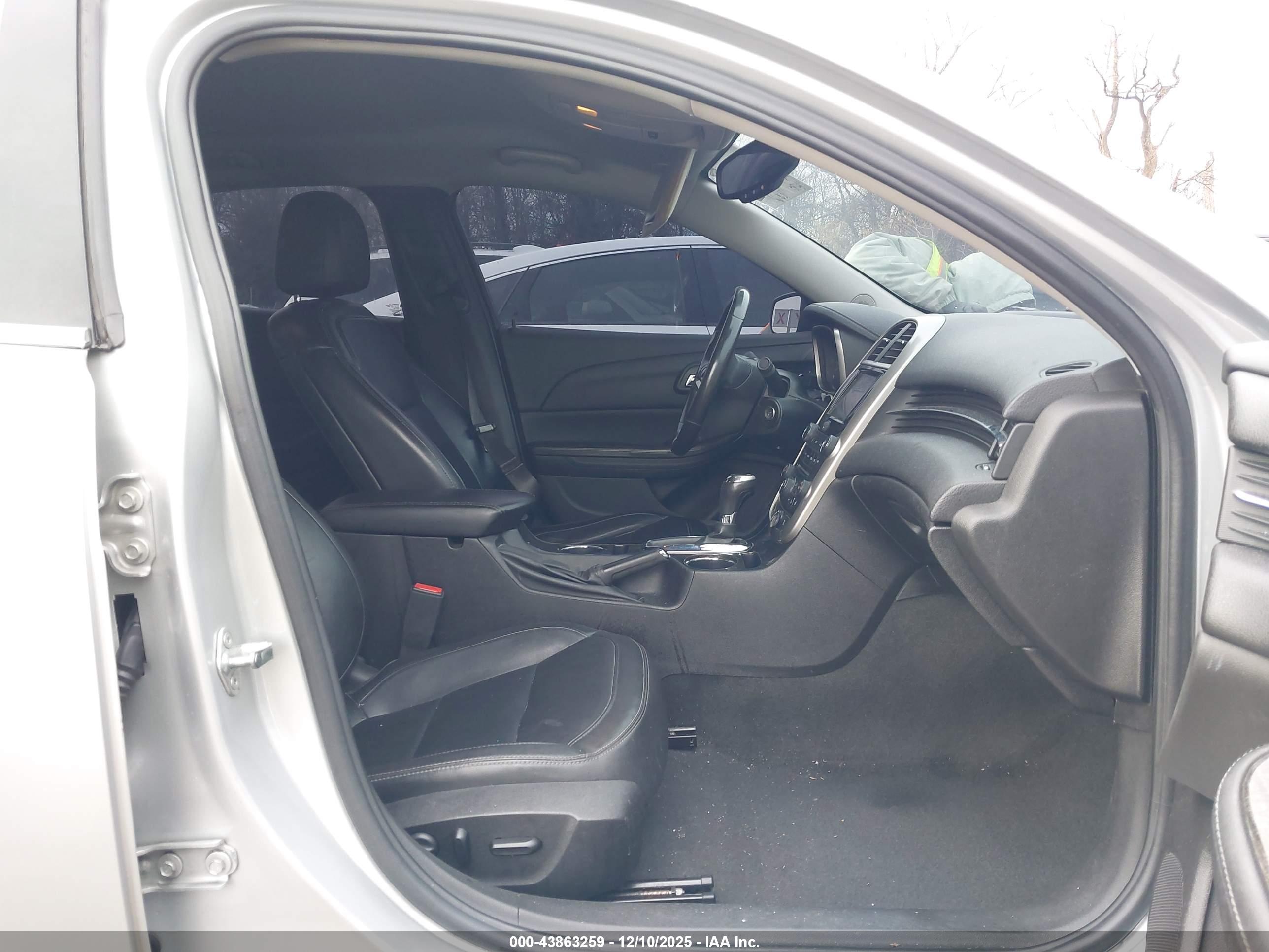 CHEVROLET MALIBU image 5