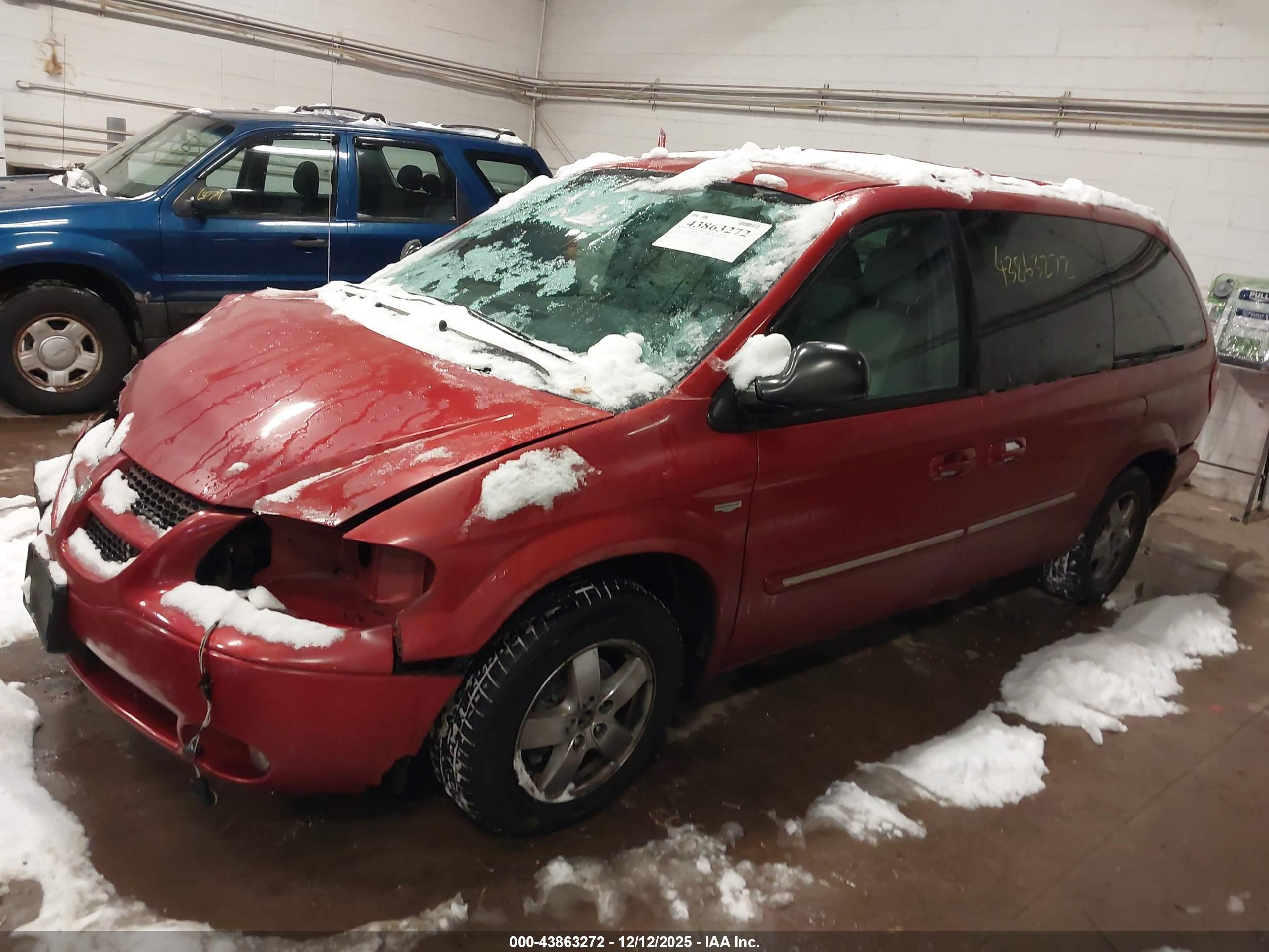 DODGE GRAND image 2