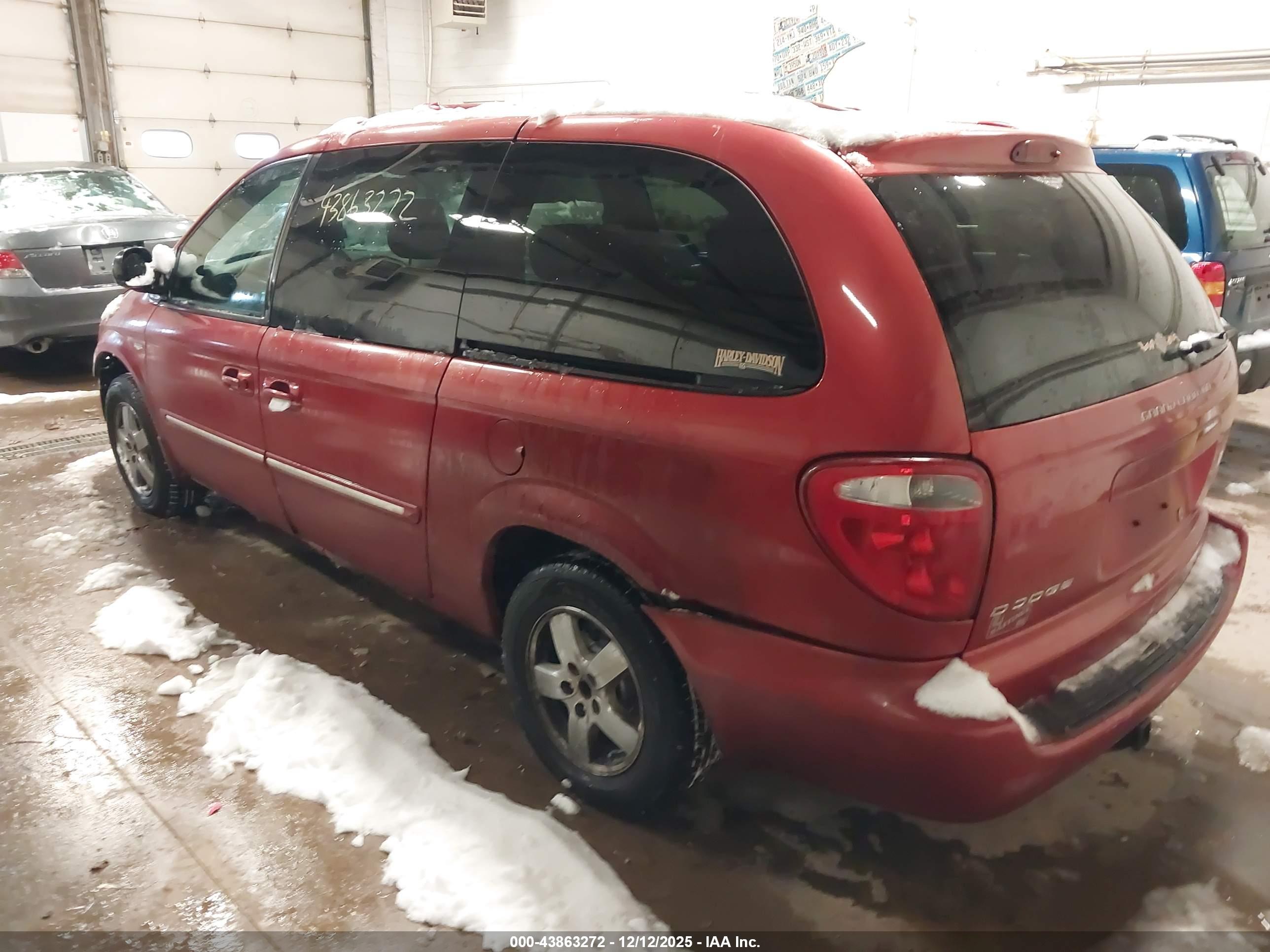 DODGE GRAND image 3