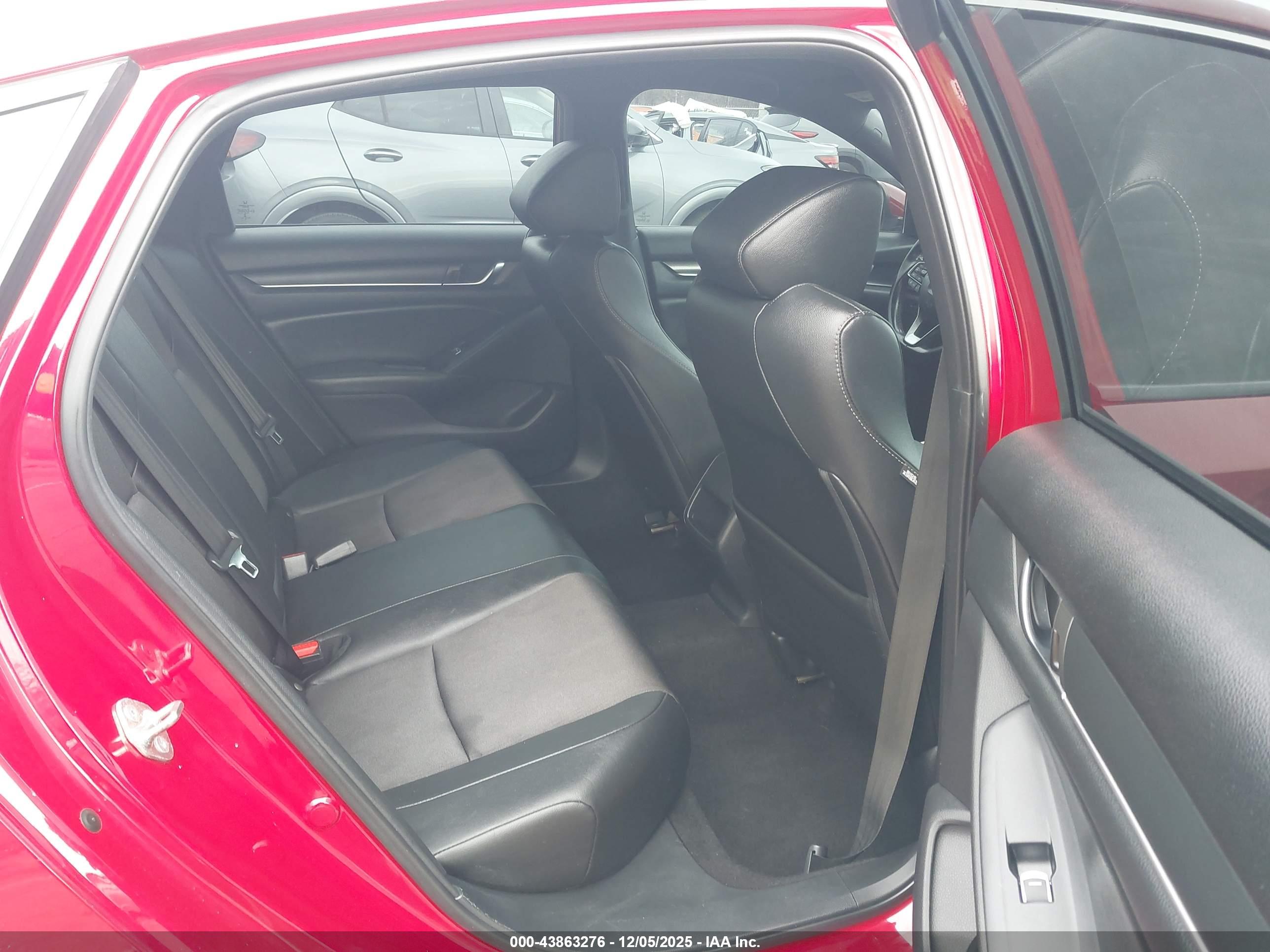 HONDA ACCORD image 8
