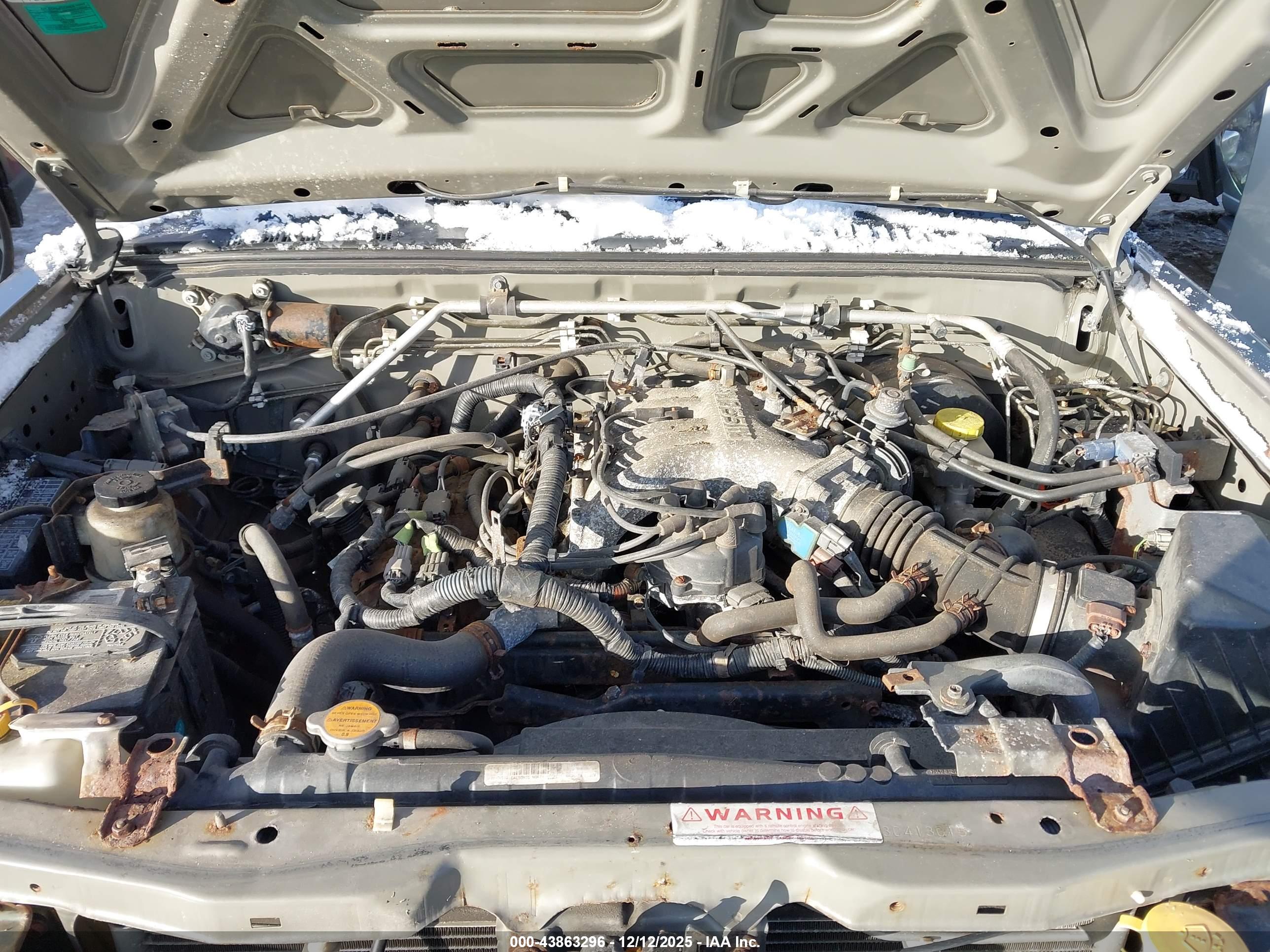 NISSAN FRONTIER image 10