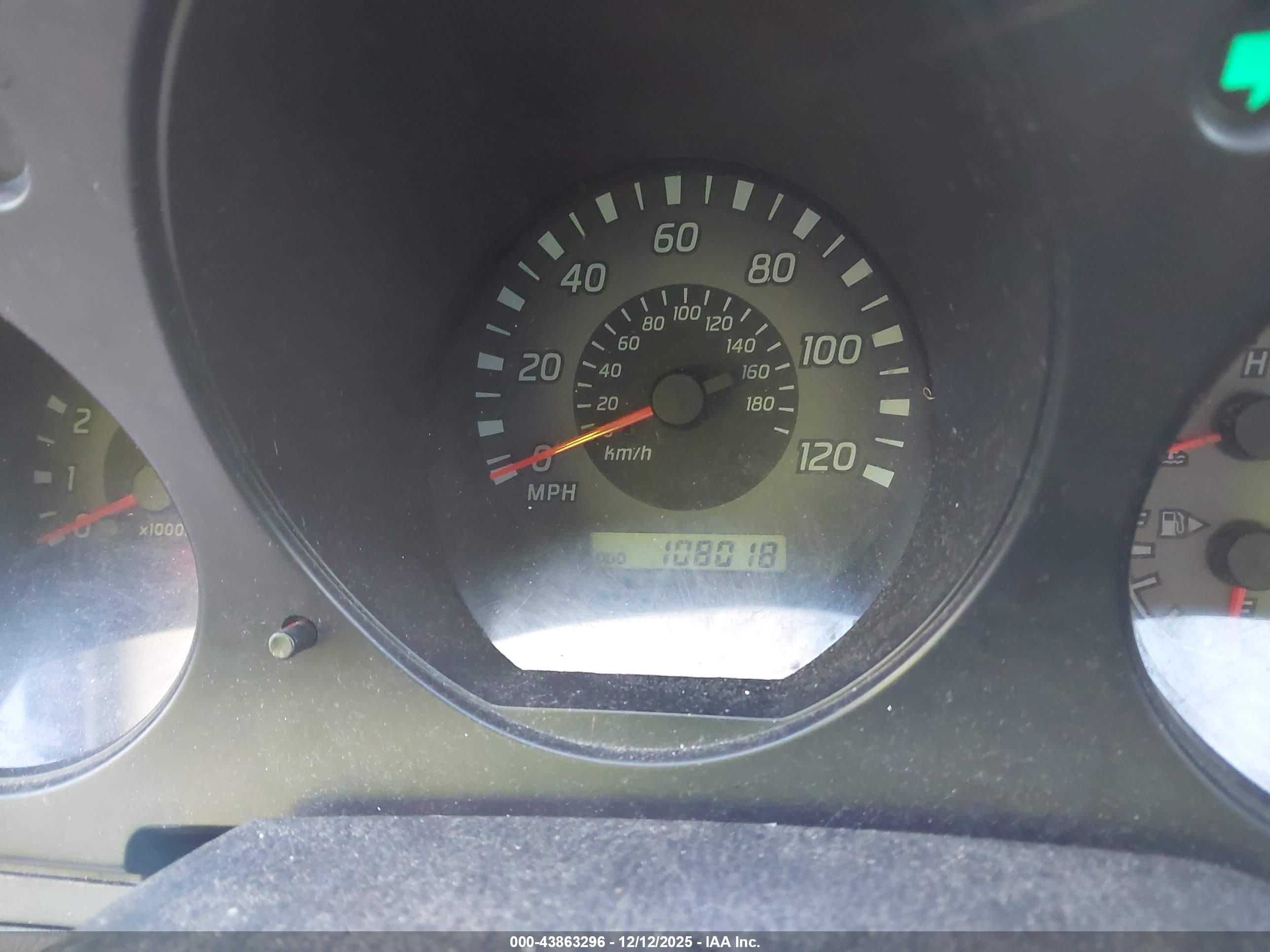 NISSAN FRONTIER image 7