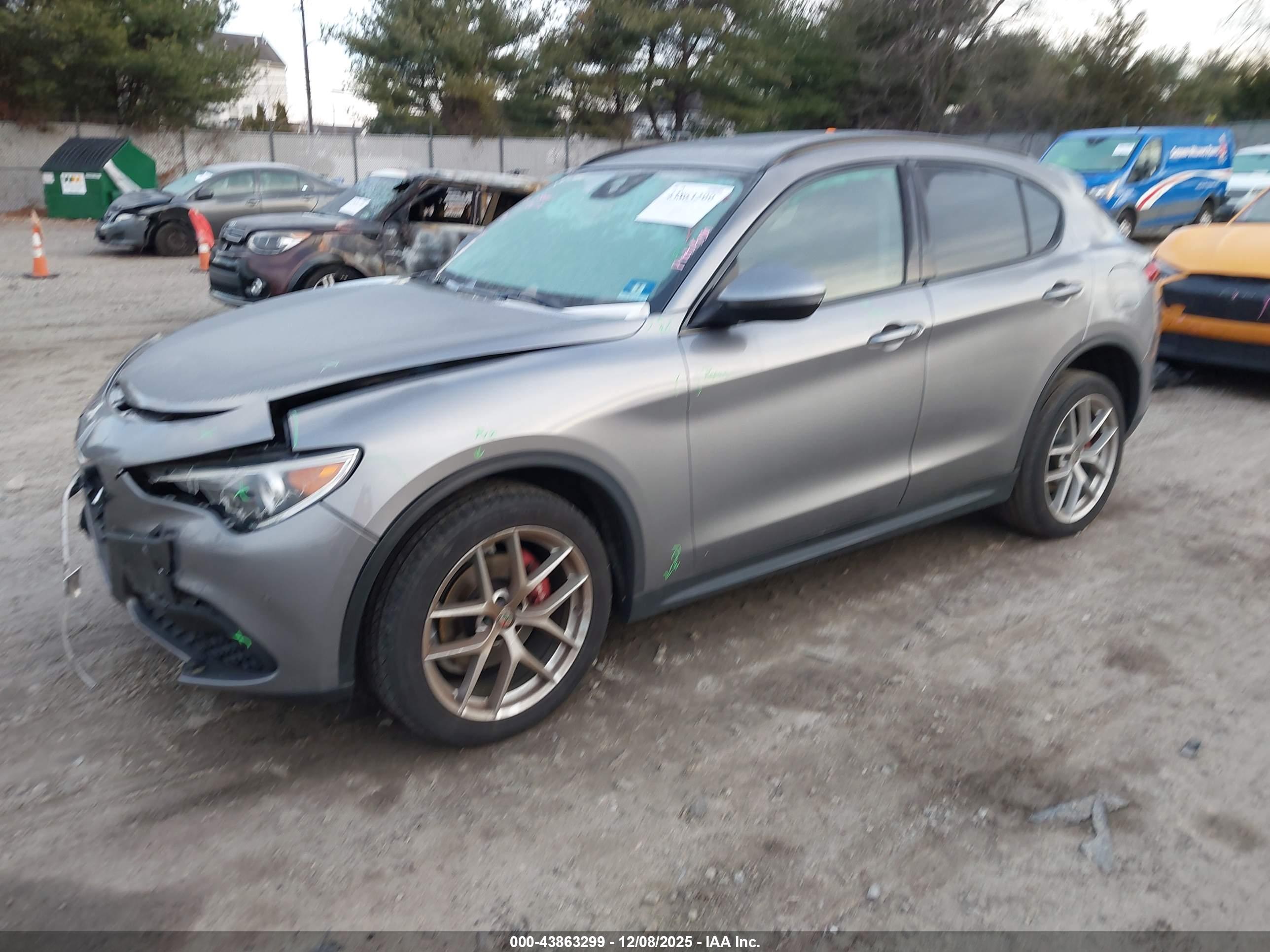ALFA ROMEO image 2