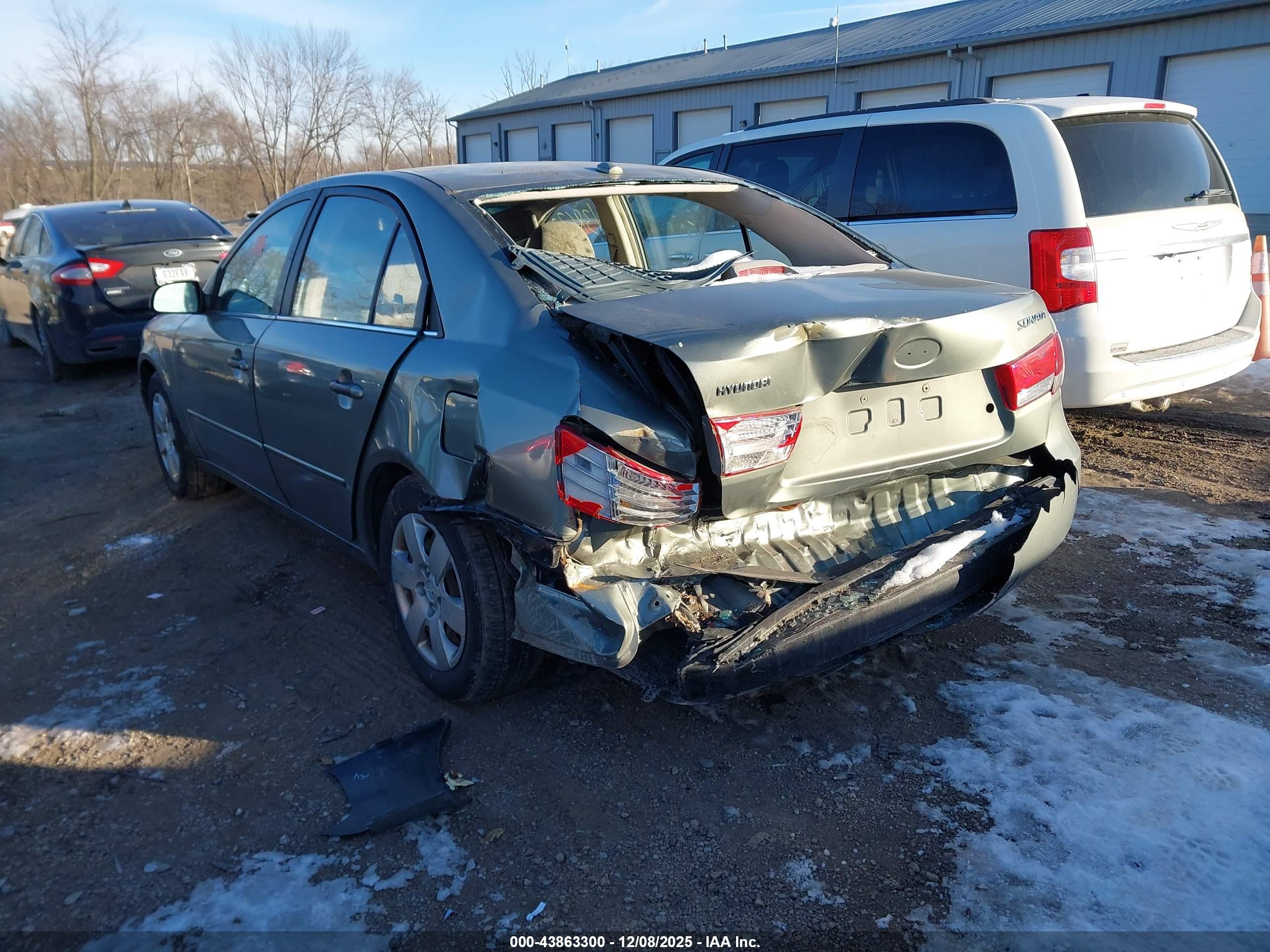 HYUNDAI SONATA image 3