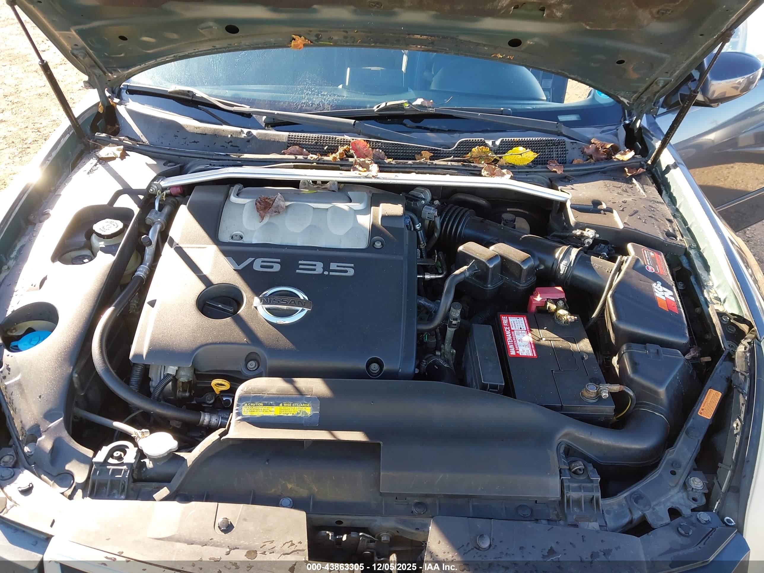NISSAN MAXIMA image 10
