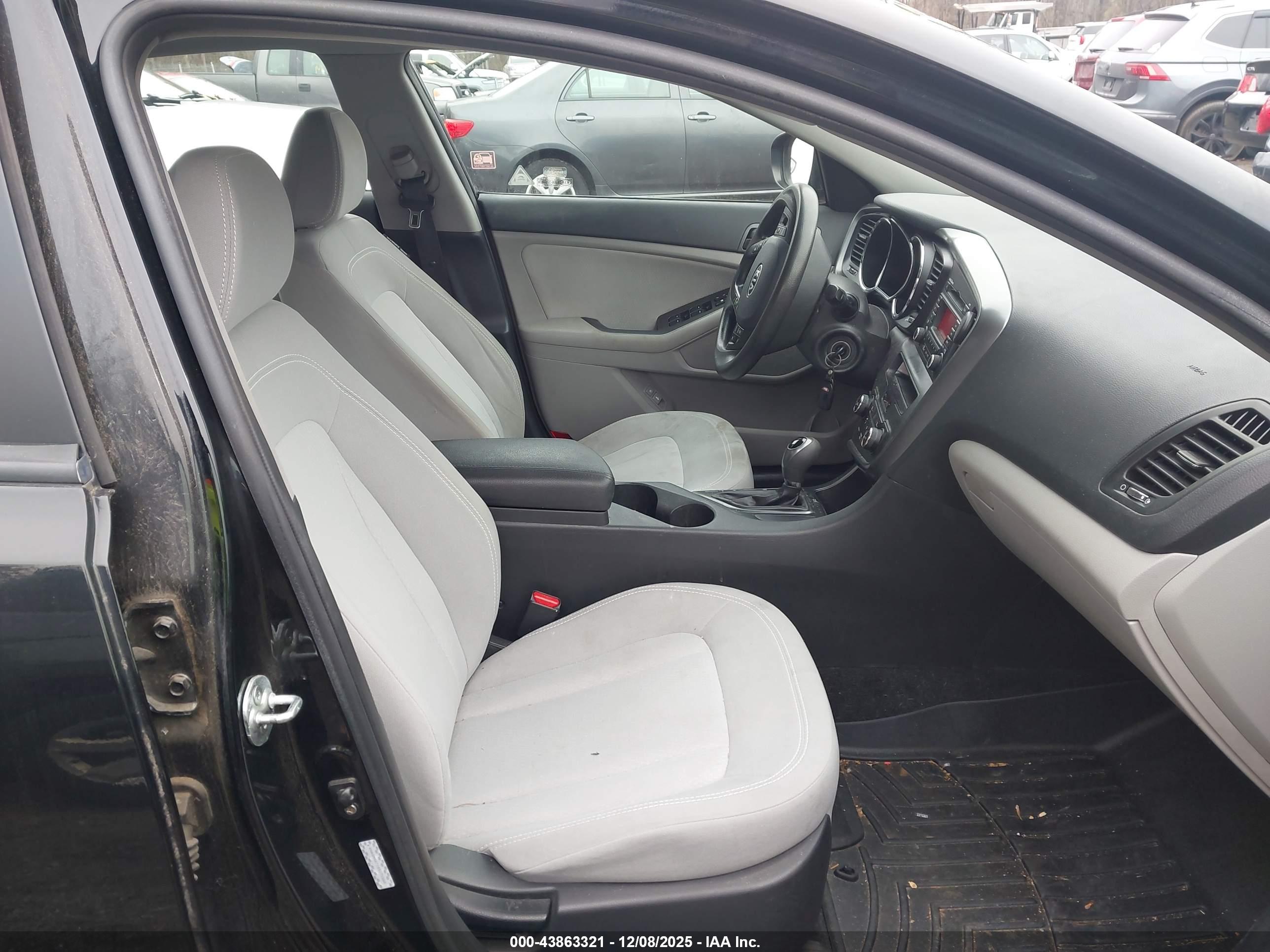 KIA OPTIMA image 5