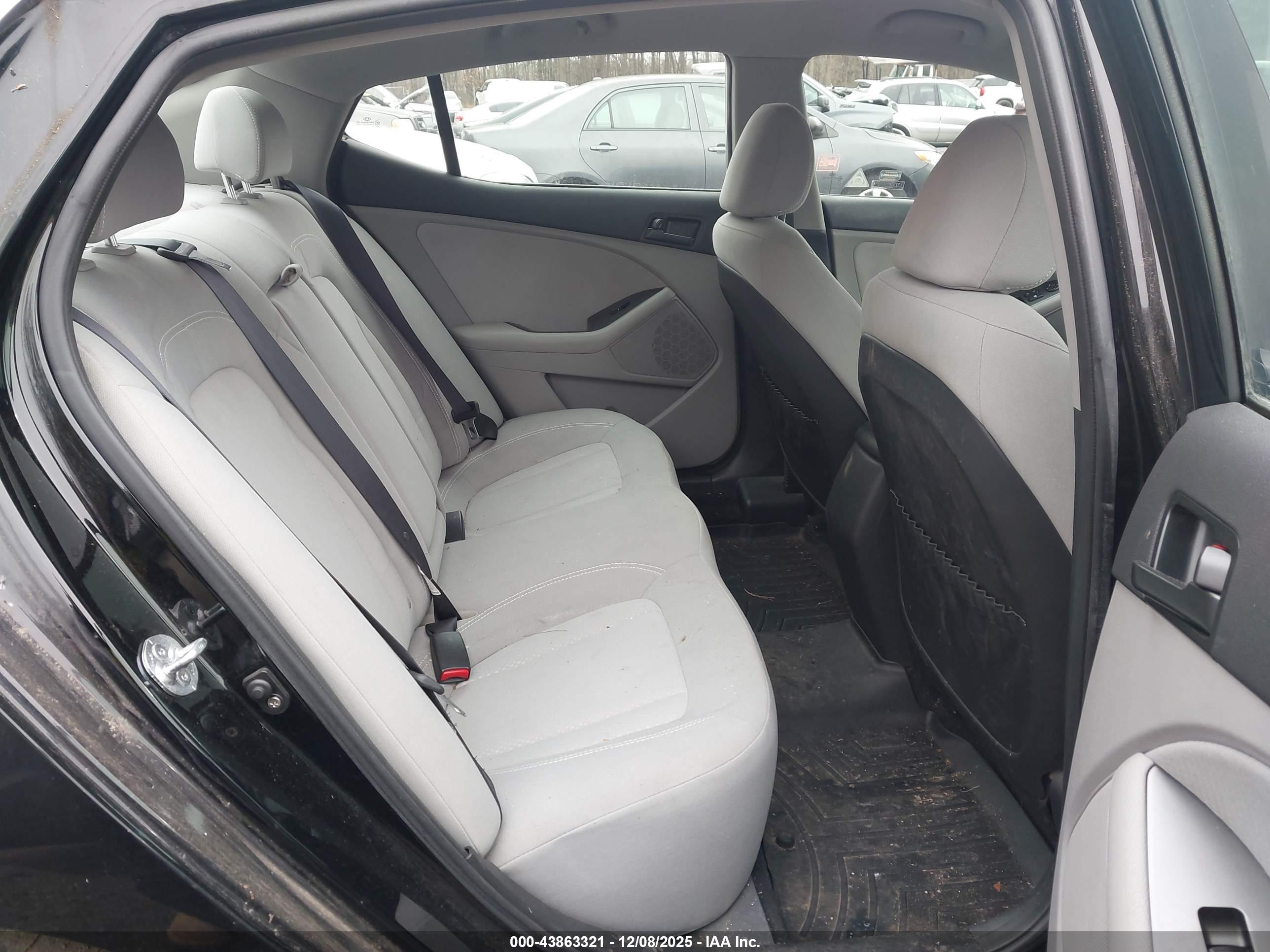 KIA OPTIMA image 8