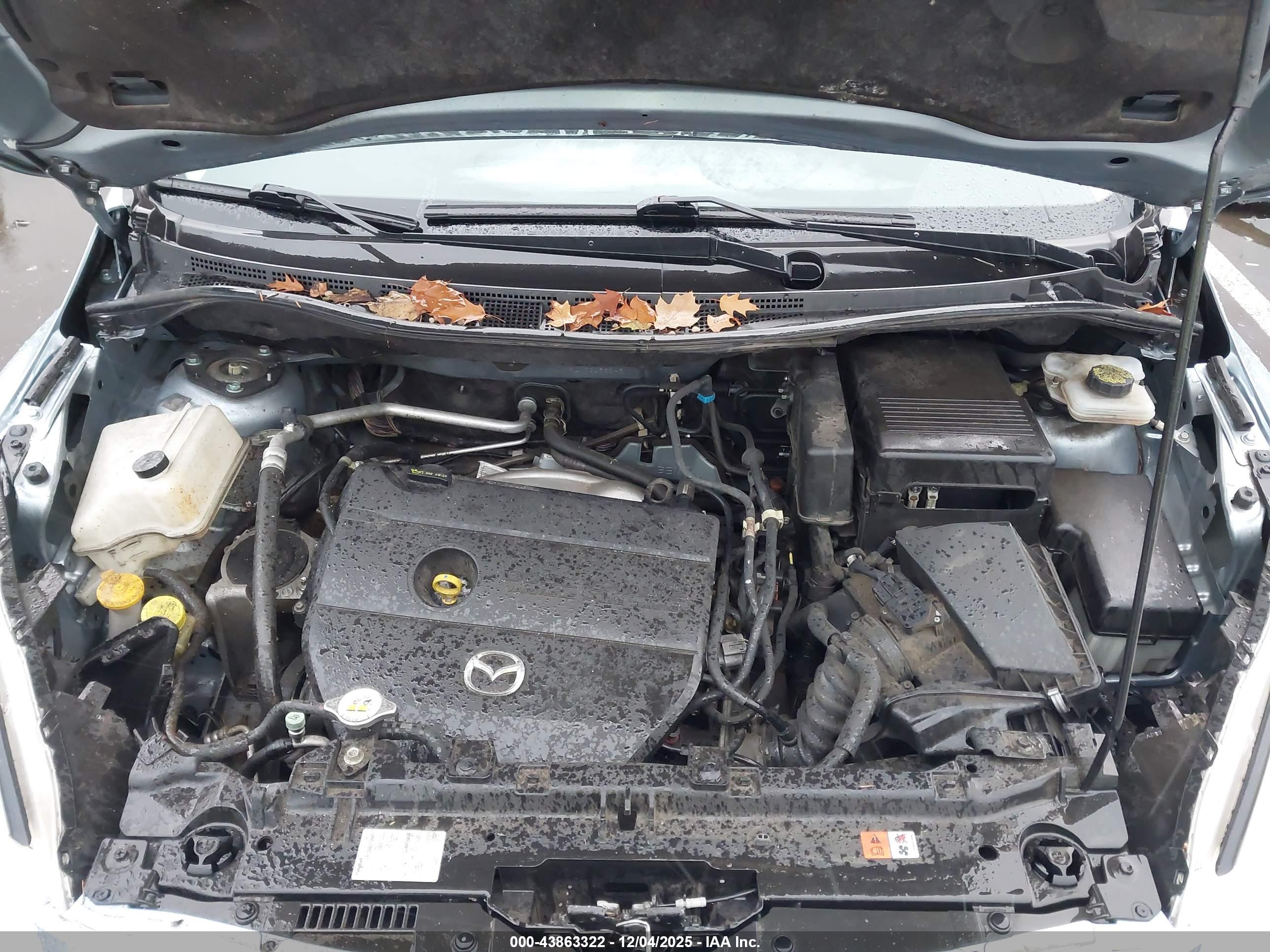 MAZDA MAZDA5 image 10
