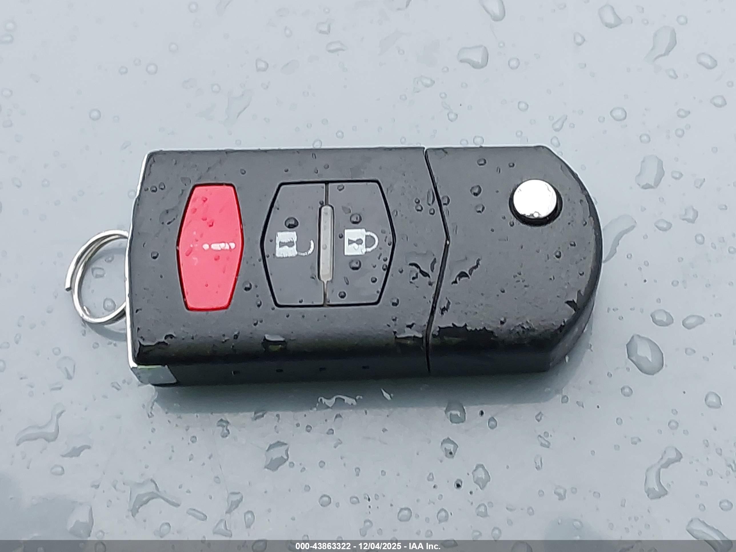 MAZDA MAZDA5 image 11
