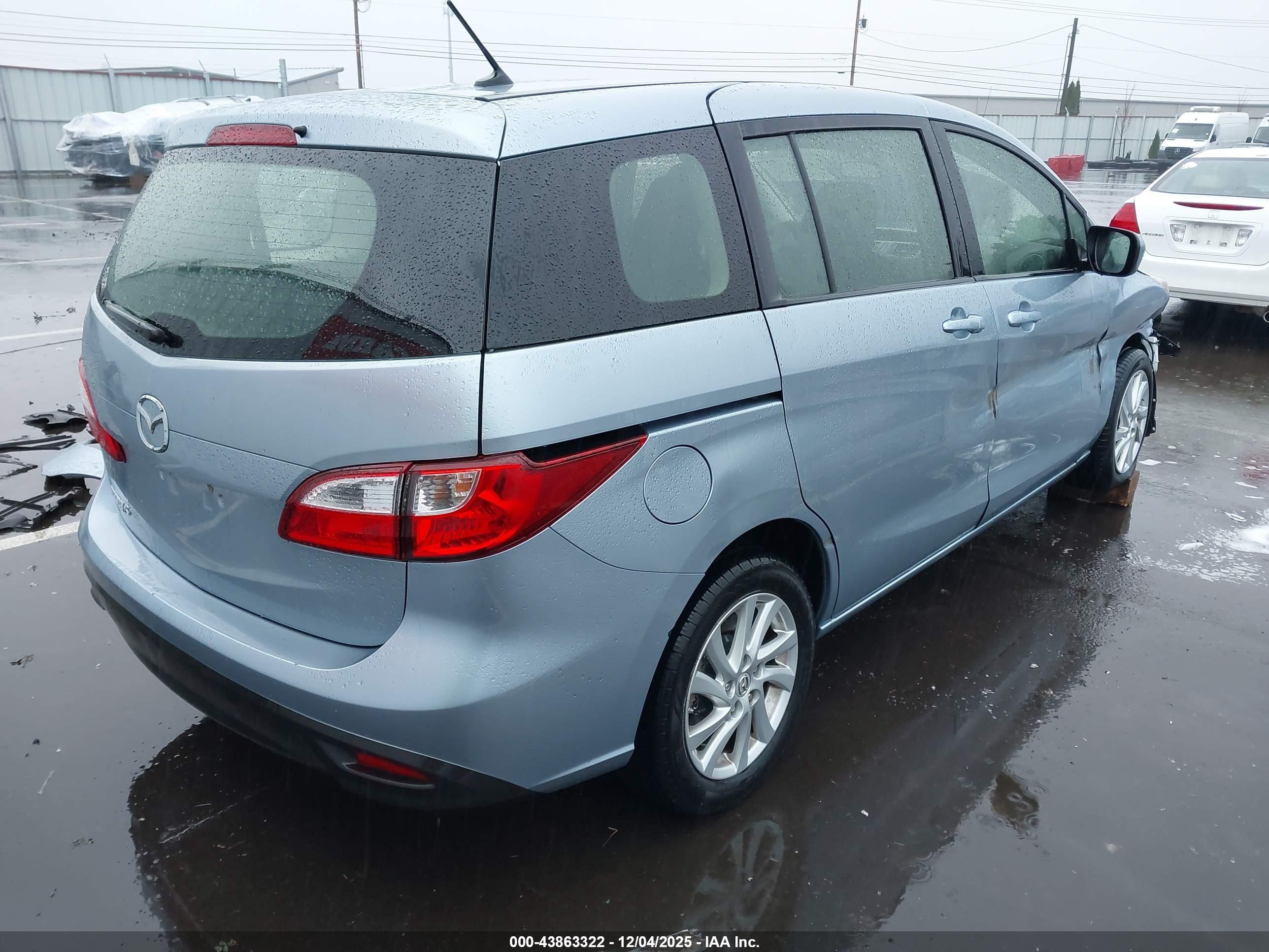 MAZDA MAZDA5 image 4