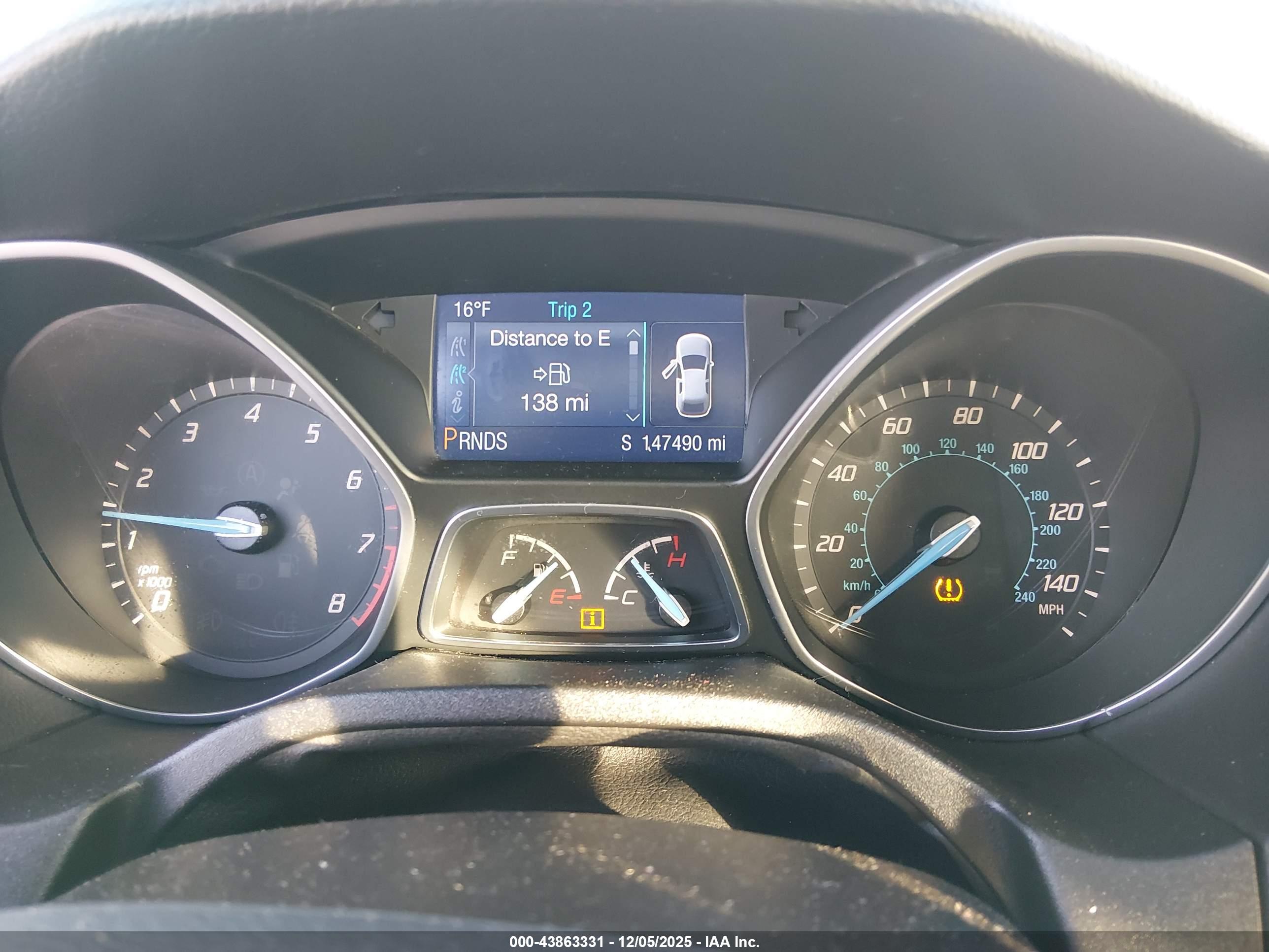 FORD FOCUS image 7