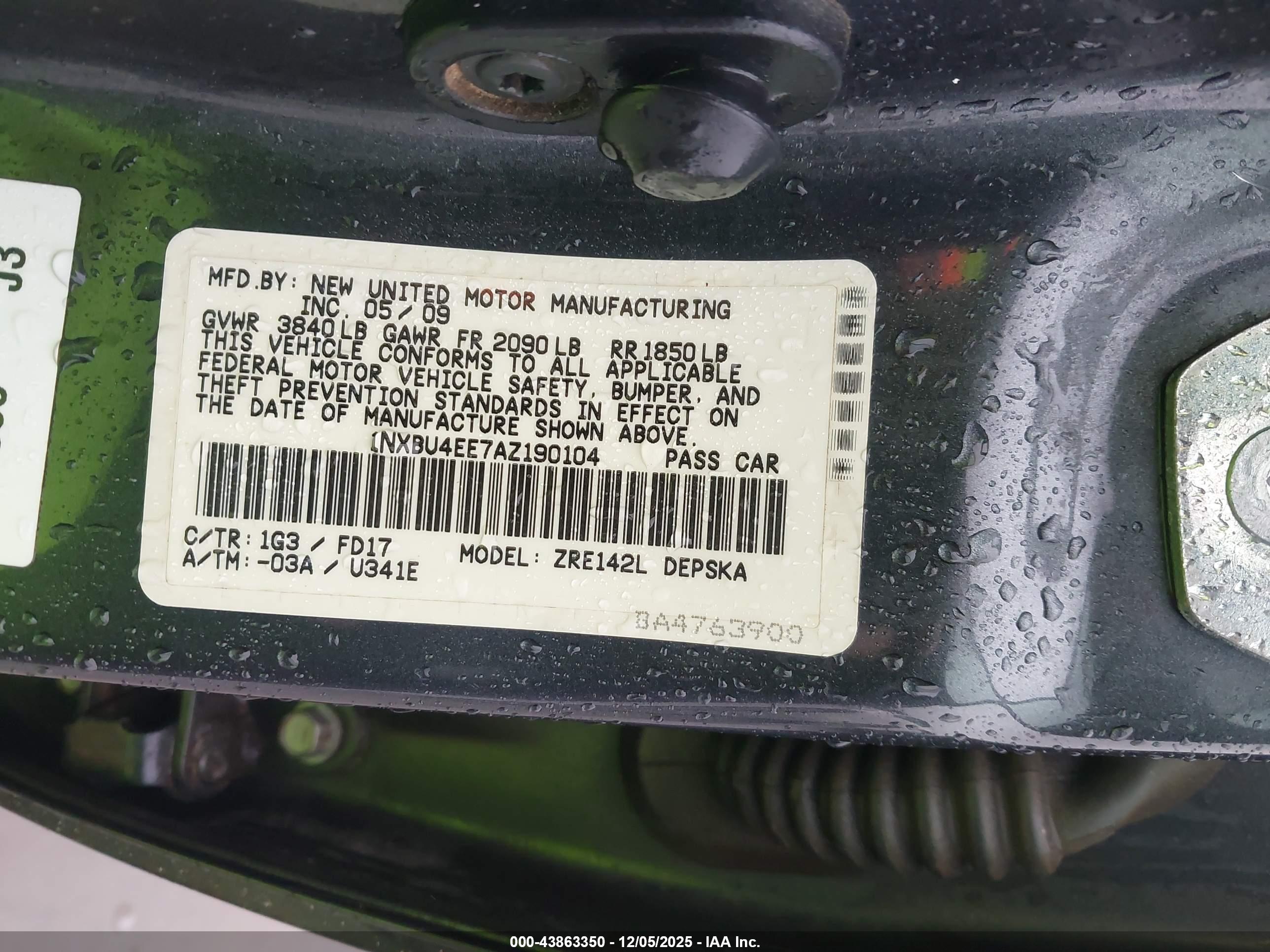 TOYOTA COROLLA image 9