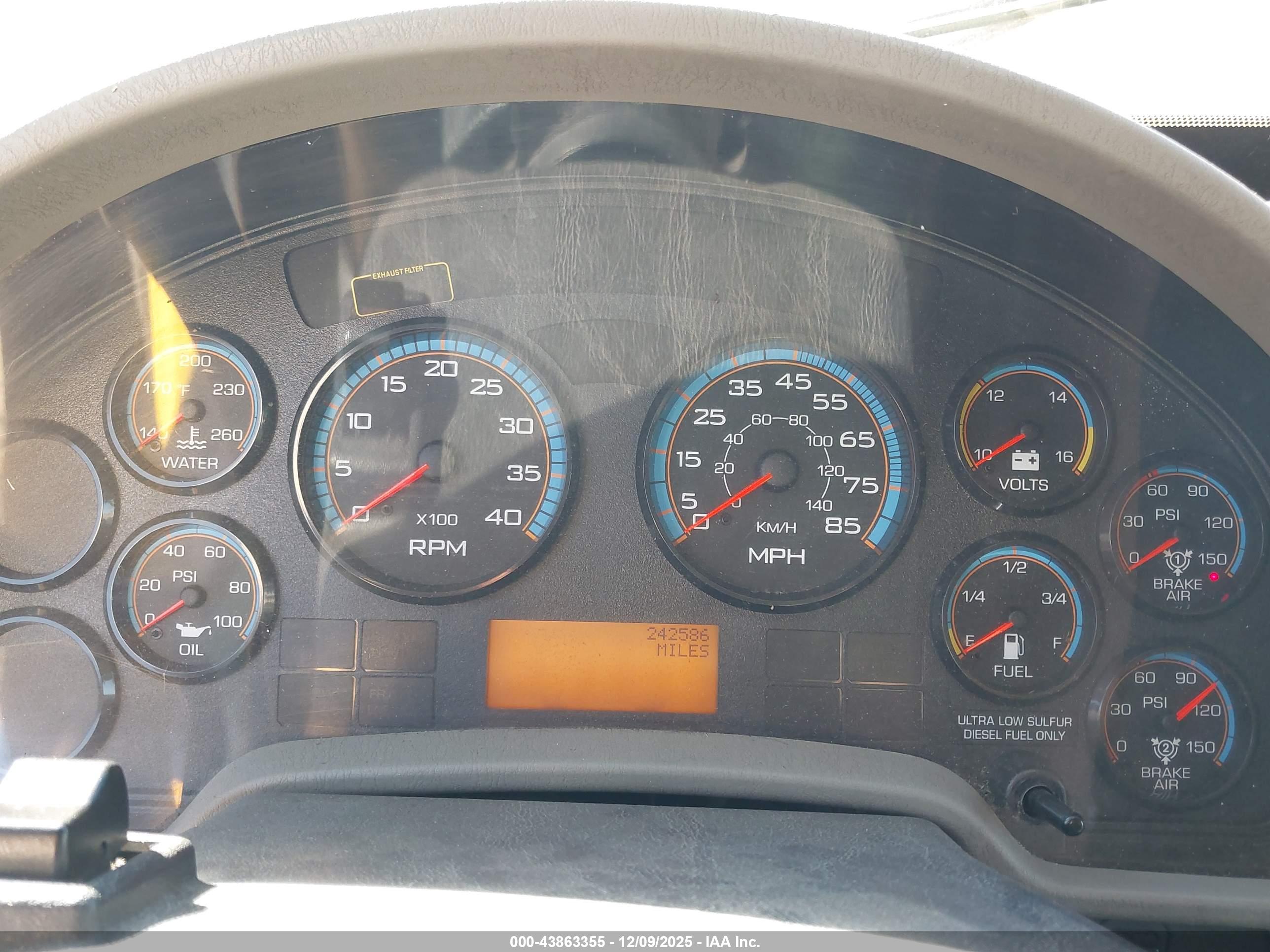 INTERNATIONAL 4000 image 6